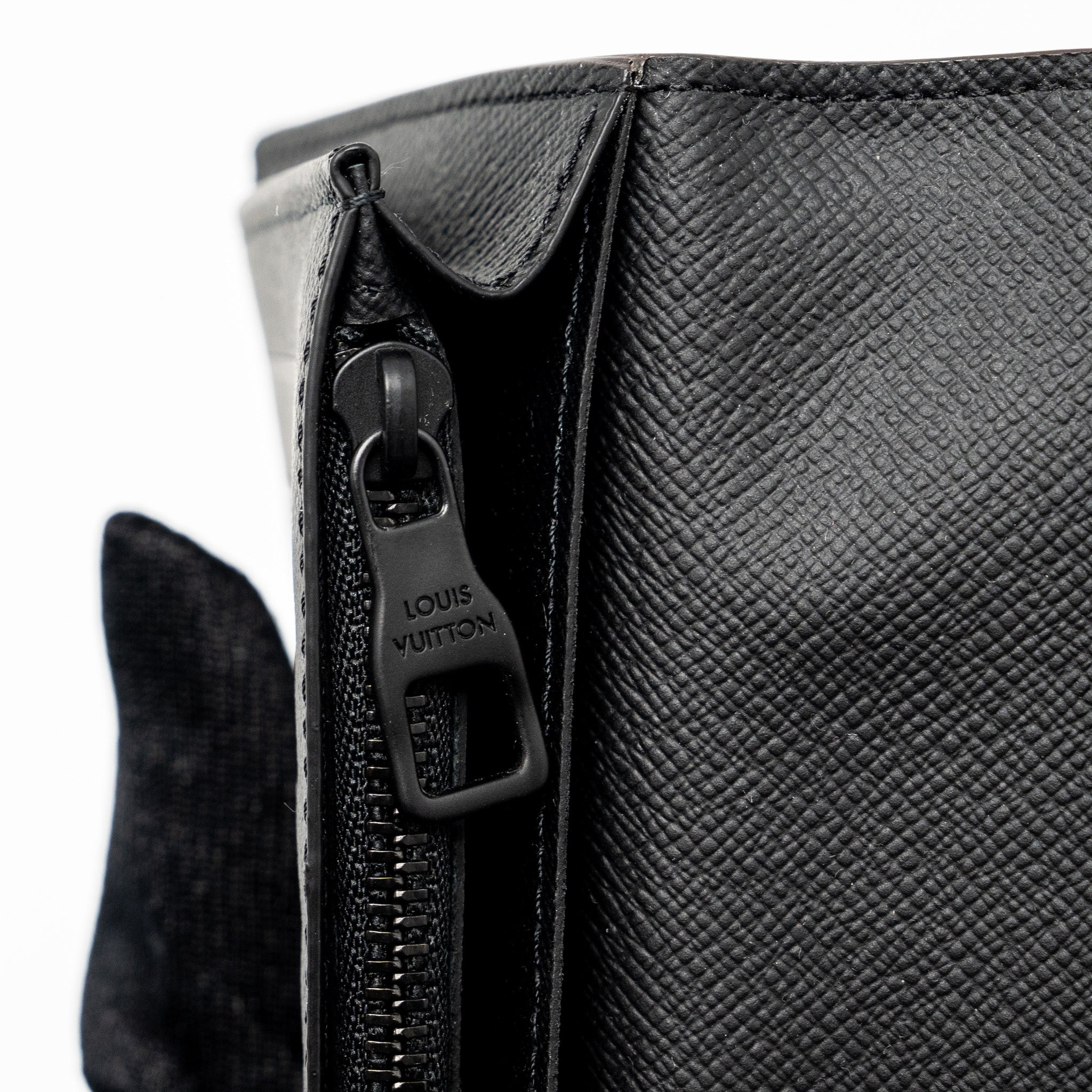 LOUIS VUITTON X NIGO BRAZZA LONG WALLET LIMITED EDITION GIANT DAMIER EBENE COATED CANVAS BLACK HARDWARE