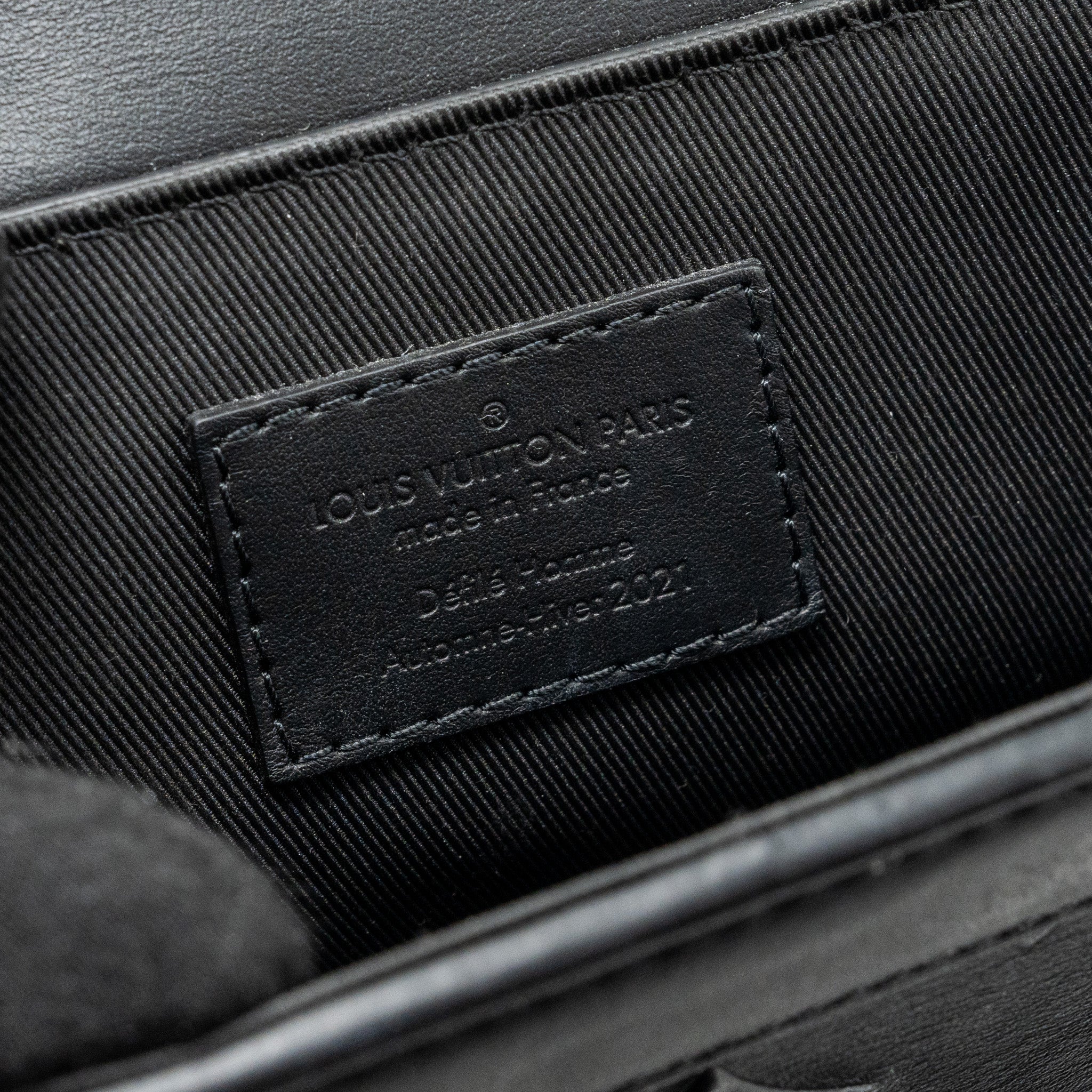 LOUIS VUITTON STEAMER XS CALFSKIN BLACK WITH BLACK HARDWARE(NEW VERSION)