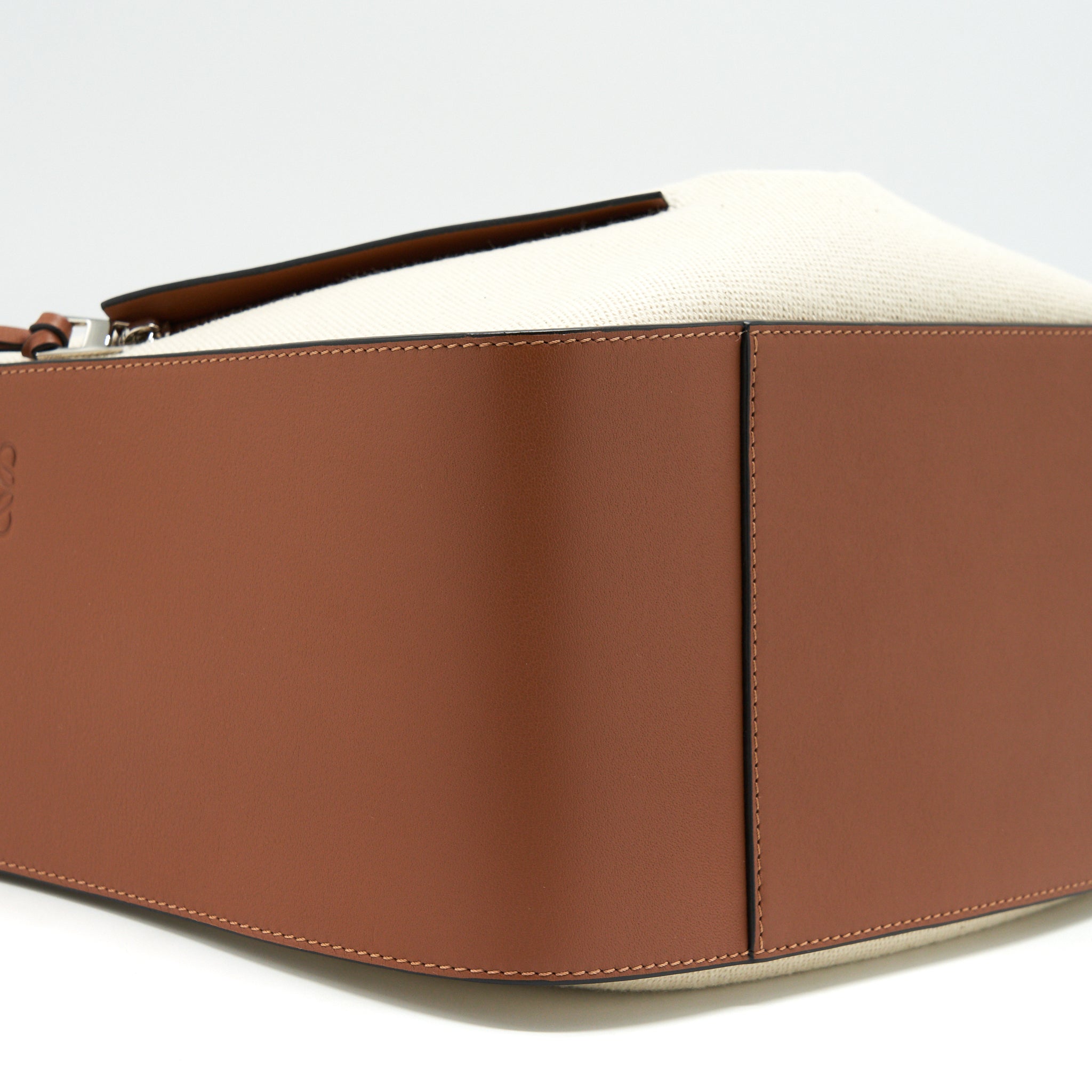 LOEWE SMALL HAMMOCK BAG