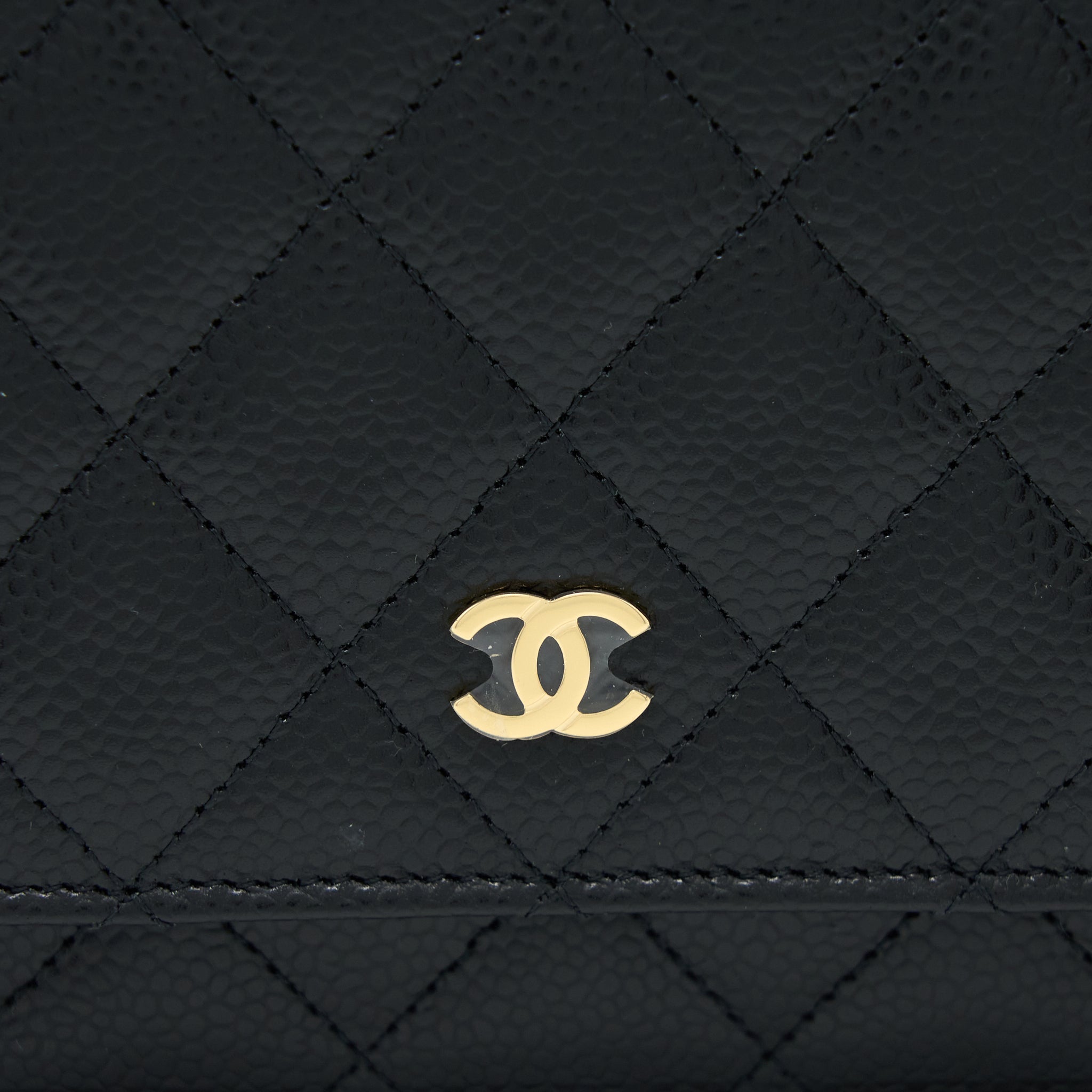 CHANEL CLASSIC WALLET ON CHAIN CAVIAR BLACK GHW (MICROCHIP)