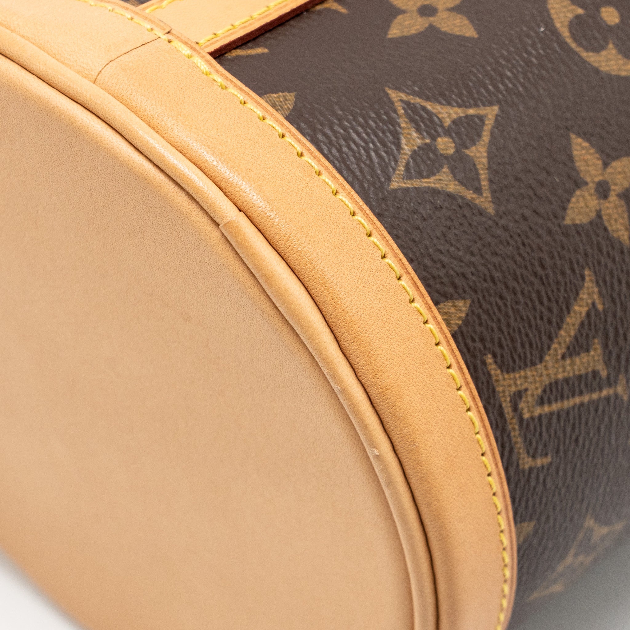 LOUIS VUITTON DUFFLE BAG MONOGRAM CANVAS GHW