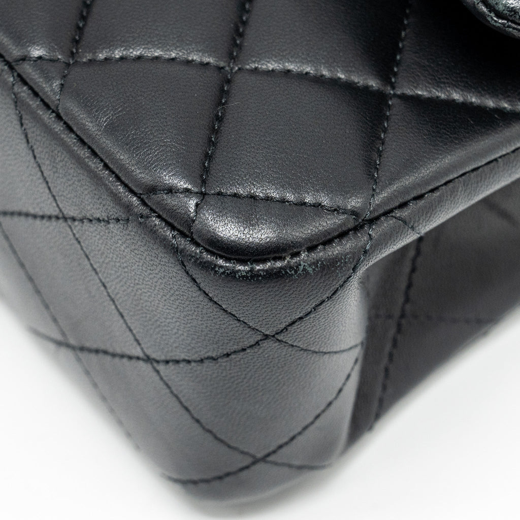 CHANEL MEDIUM CLASSIC DOUBLE FLAP BAG LAMBSKIN BLACK SHW