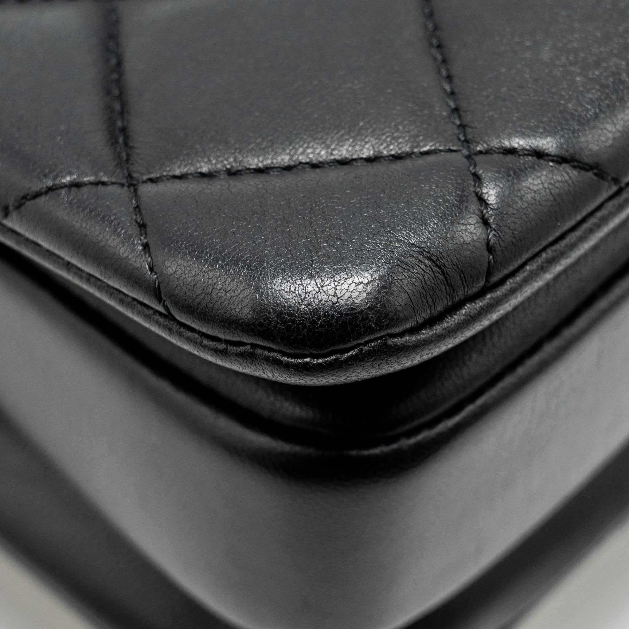 CHANEL SMALL TRENDY CC FLAP BAG LAMBSKIN BLACK GHW