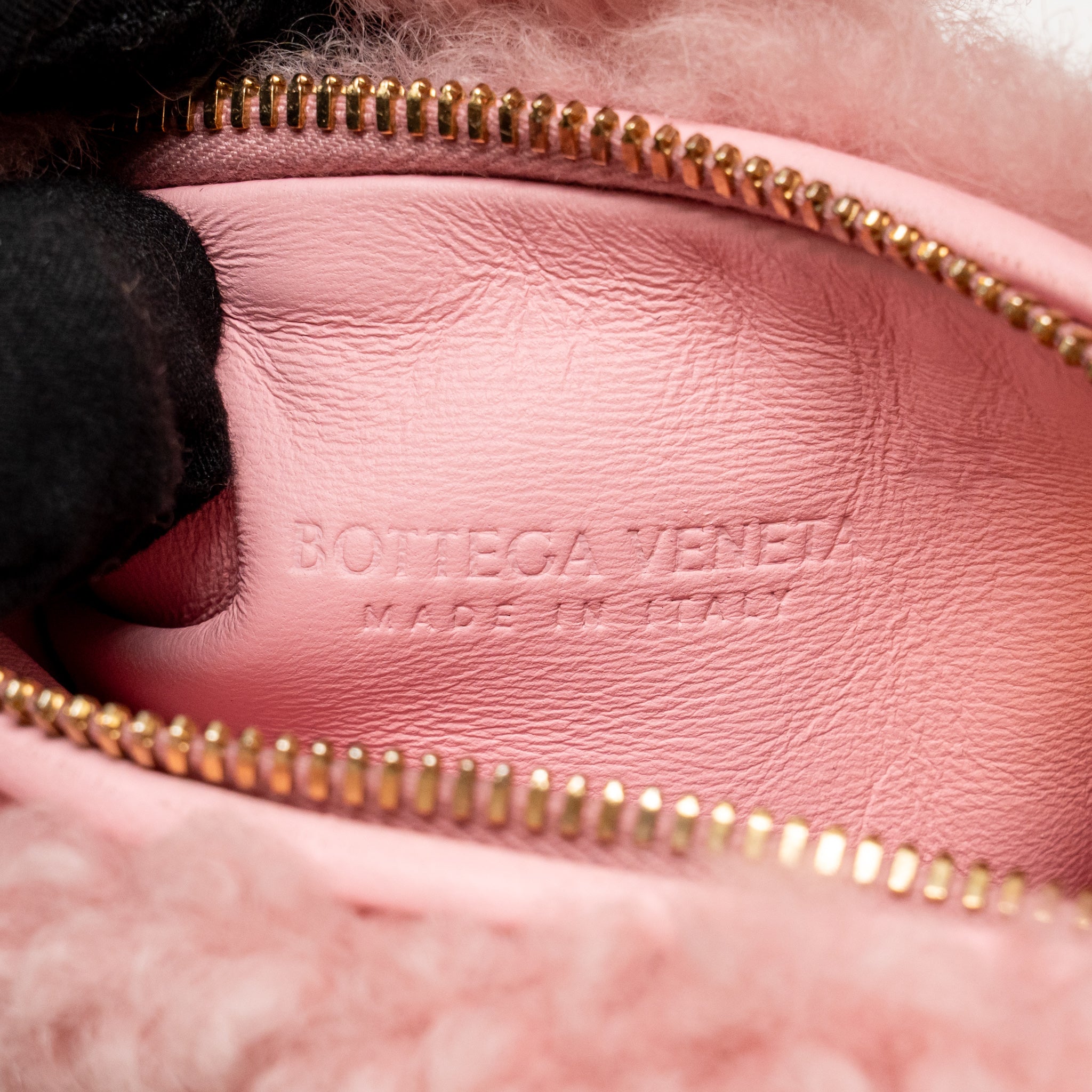 BOTTEGA VENETA MINI JODIE SHEARLING PINK GHW