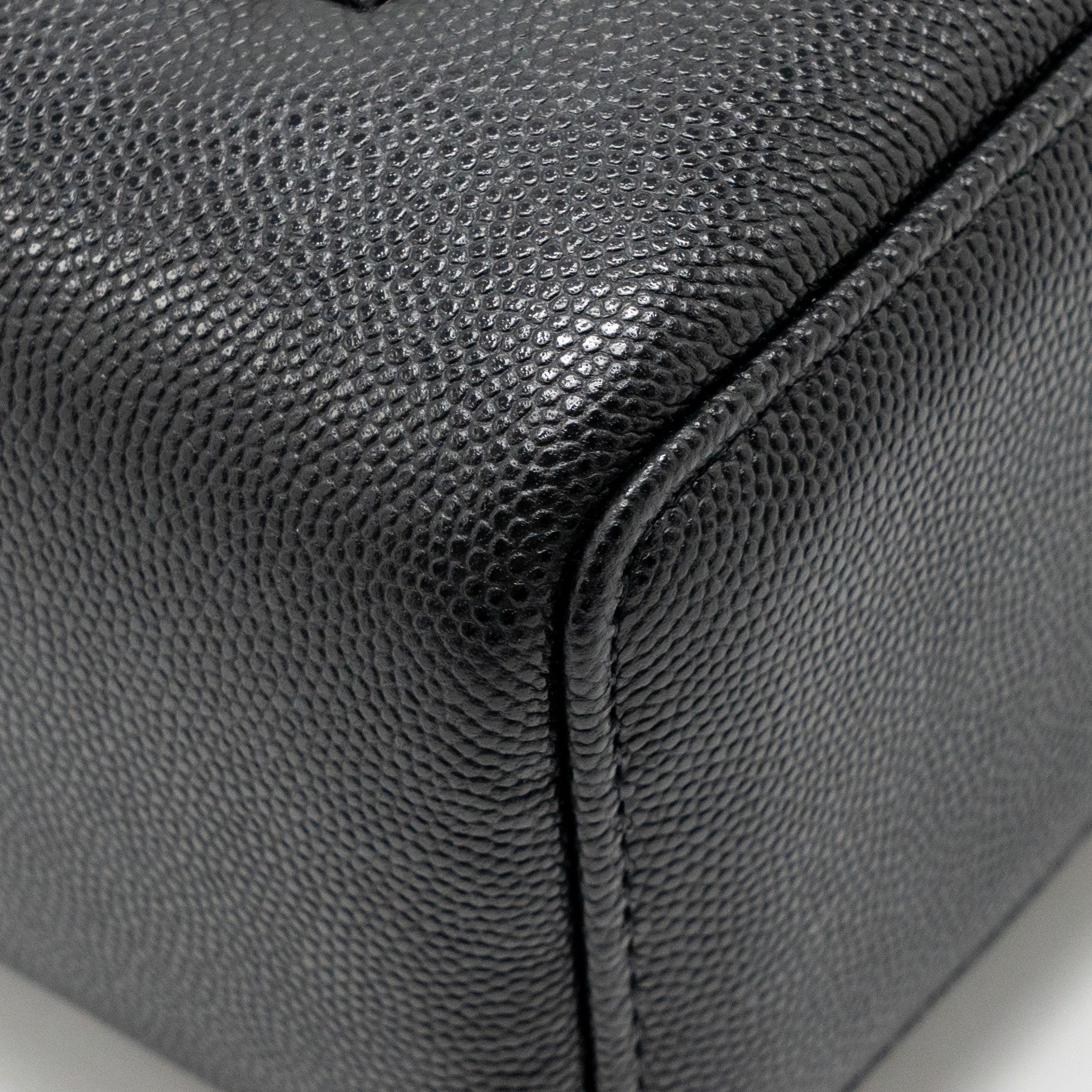 CHANEL 26P PREPPY COCO MINI VANITY SHOULDER BAG CAVIAR BLACK GHW (MICROCHIP)