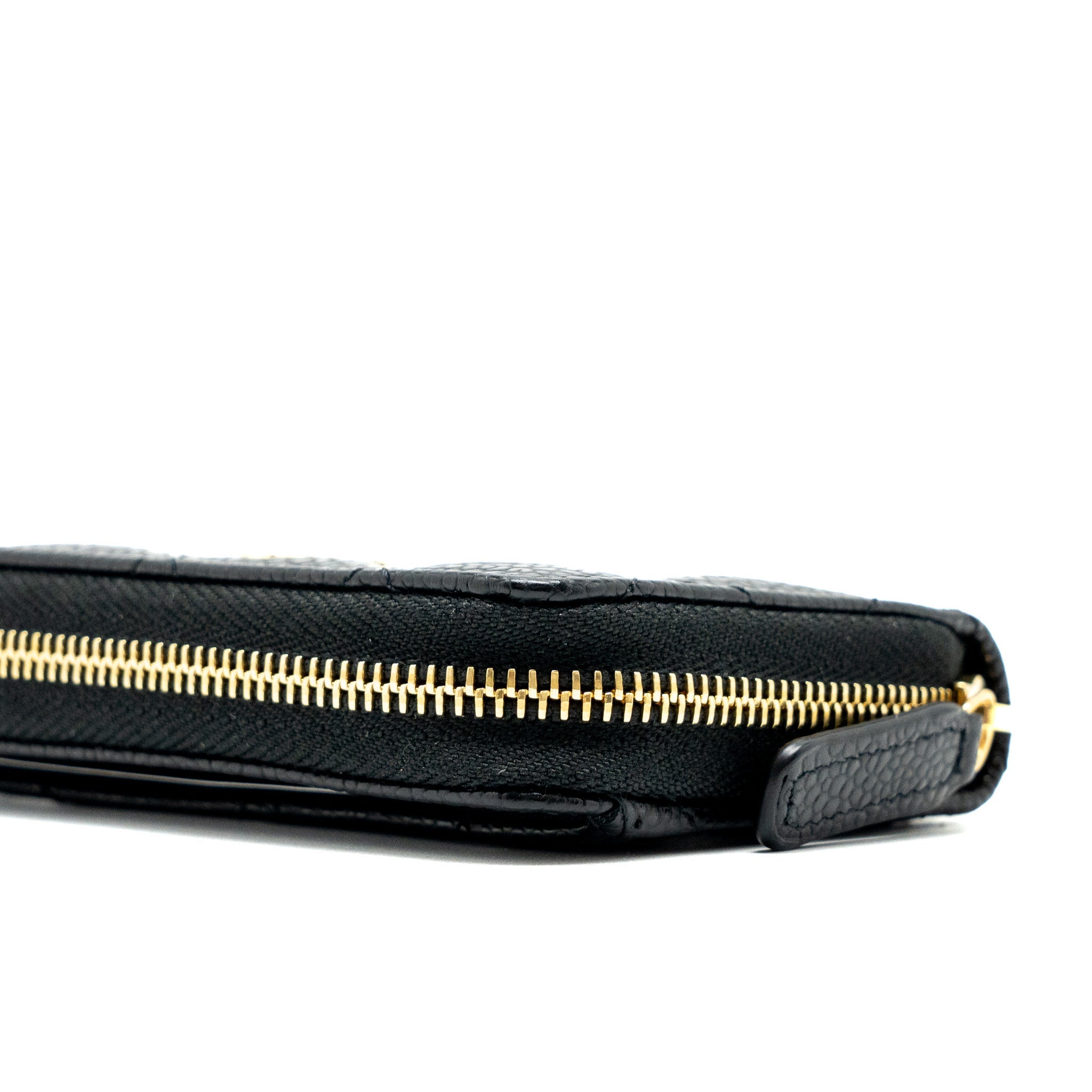 CHANEL ZIP CARD HOLDER CAVIAR BLACK GHW (MICROCHIP)