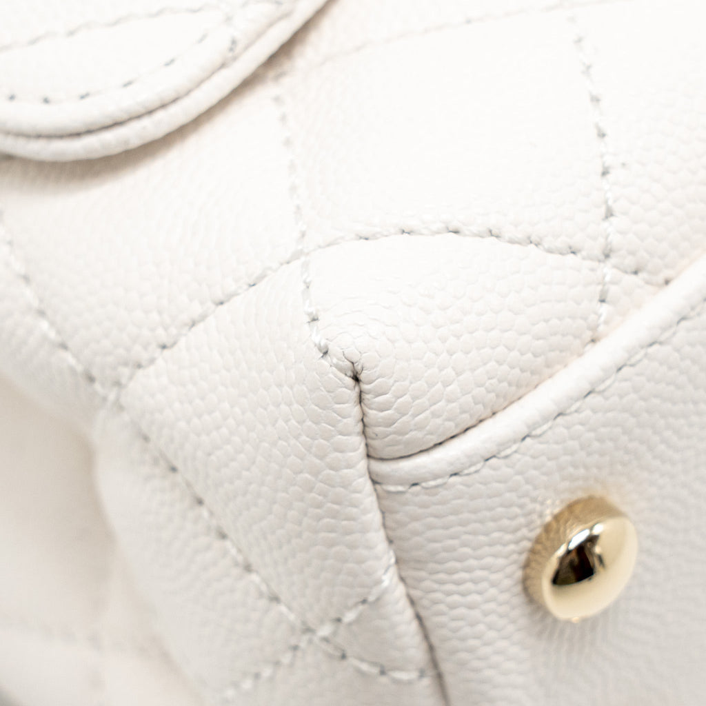 CHANEL MINI COCO HANDLE CAVIAR WHITE LGHW (MICROCHIP)