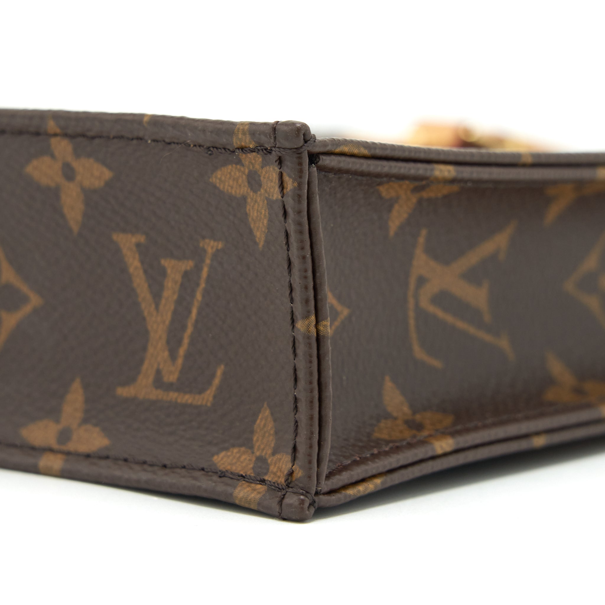 LOUIS VUITTON PETIT SAC PLAT MONOGRAM CANVAS GHW