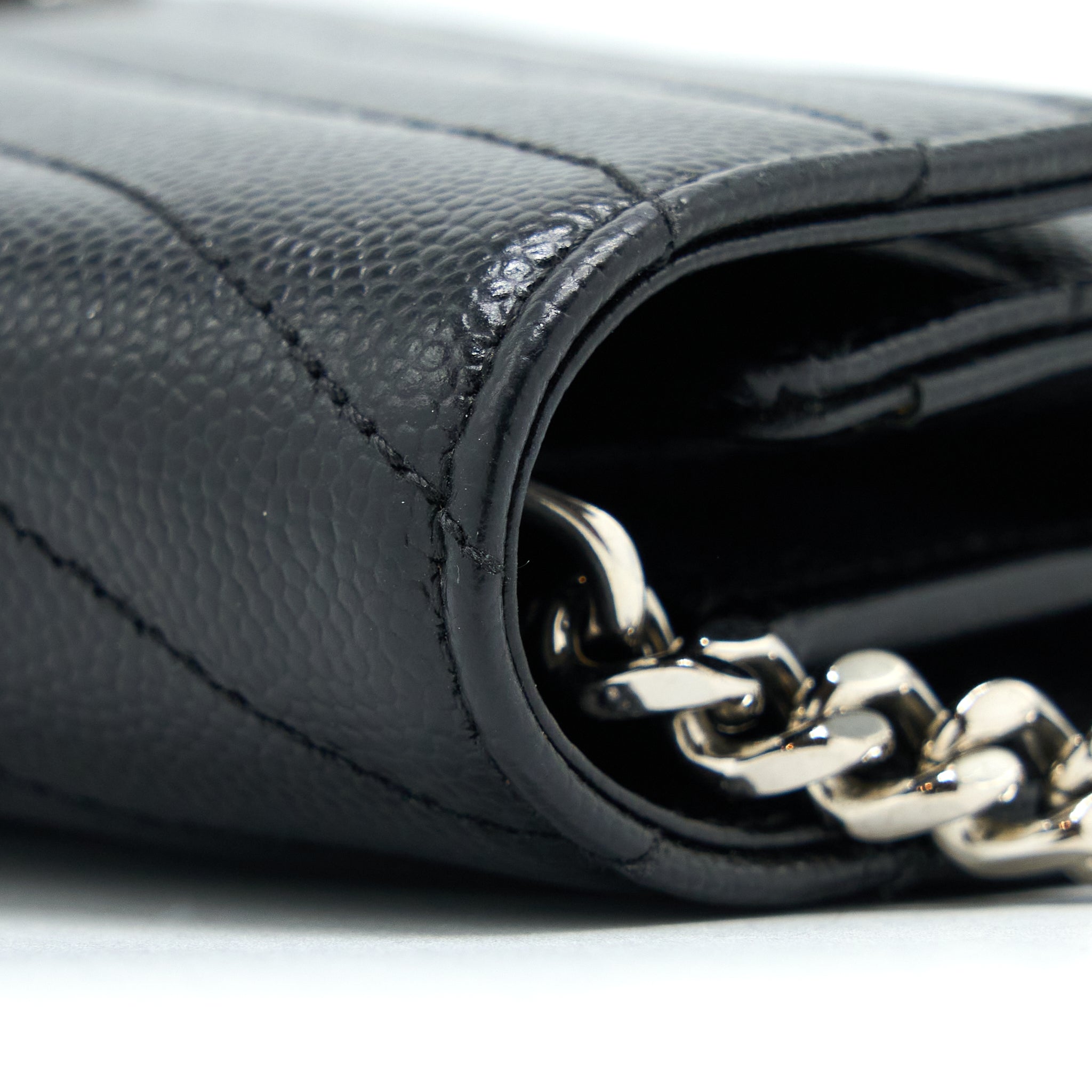 SAINT LAURENT ENVELOP CHAIN WALLET GRAINED CALFSKIN BLACK SHW