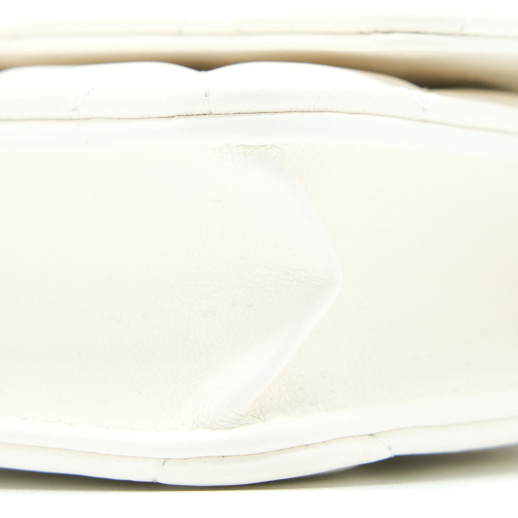 CHANEL PEARL CRUSH WALLET ON CHAIN LAMBSKIN WHITE GHW (MICROCHIP)