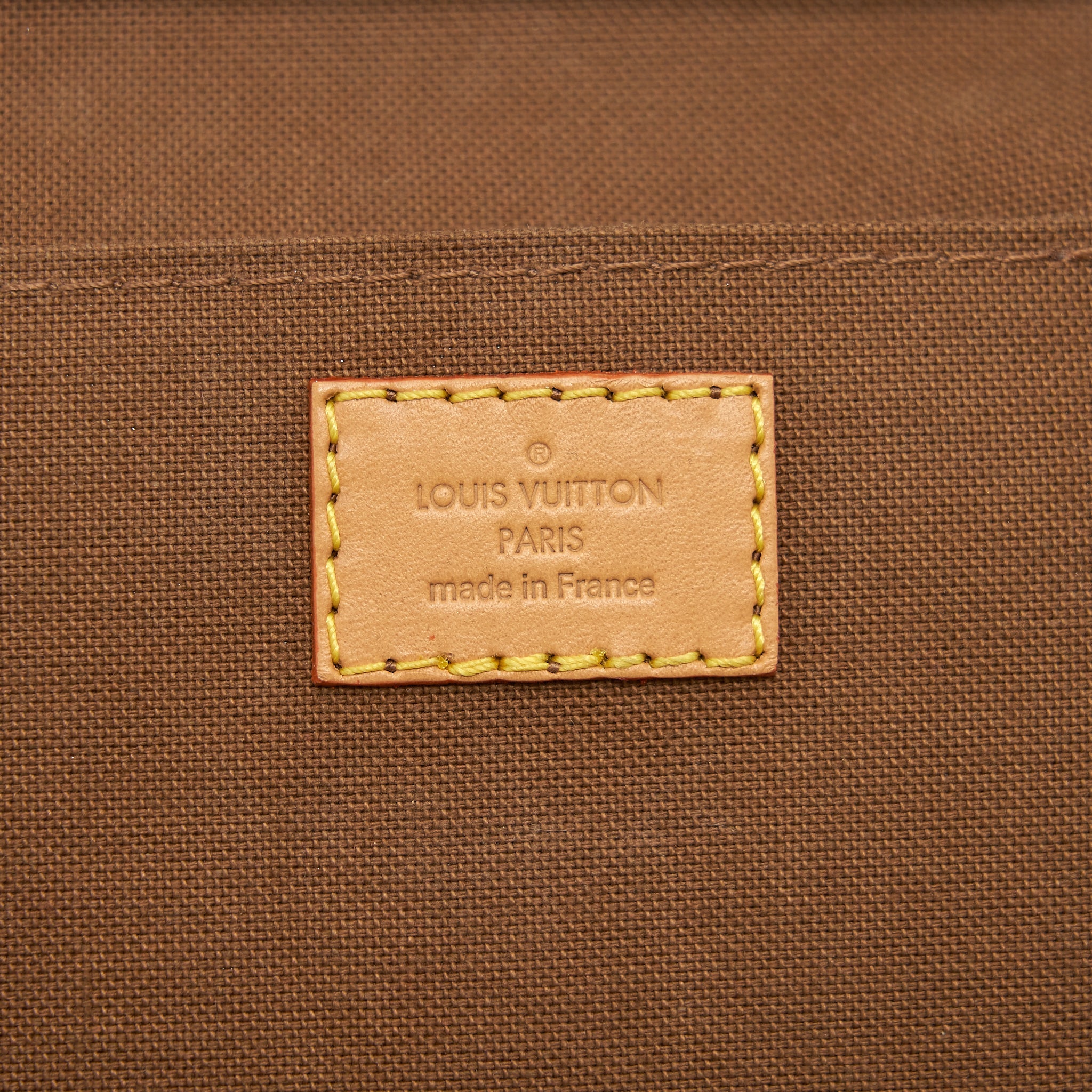LOUIS VUITTON PETIT SAC PLAT MONOGRAM CANVAS GHW