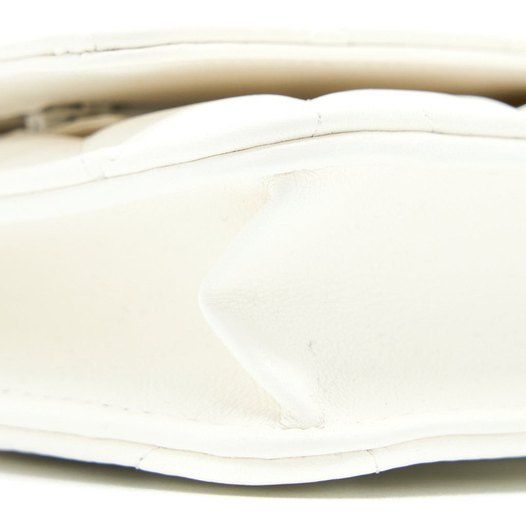 CHANEL PEARL CRUSH WALLET ON CHAIN LAMBSKIN WHITE GHW (MICROCHIP)