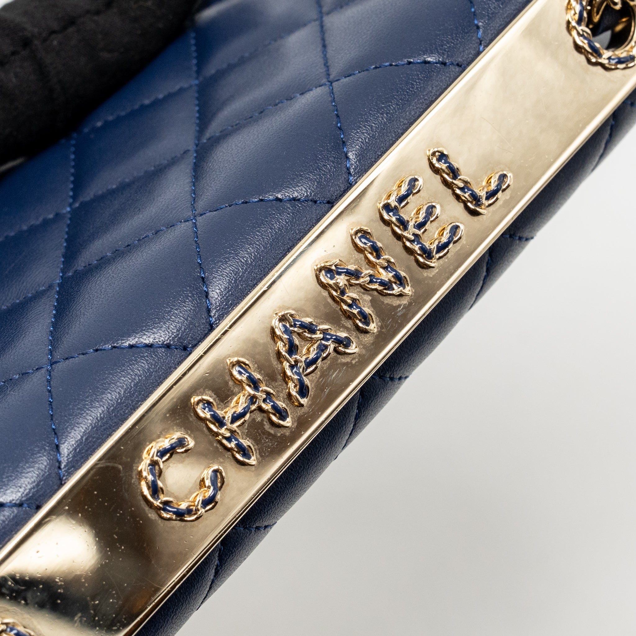 CHANEL TRENDY CC MINI WALLET ON CHAIN LAMBSKIN BLUE LGHW (MICROCHIP)