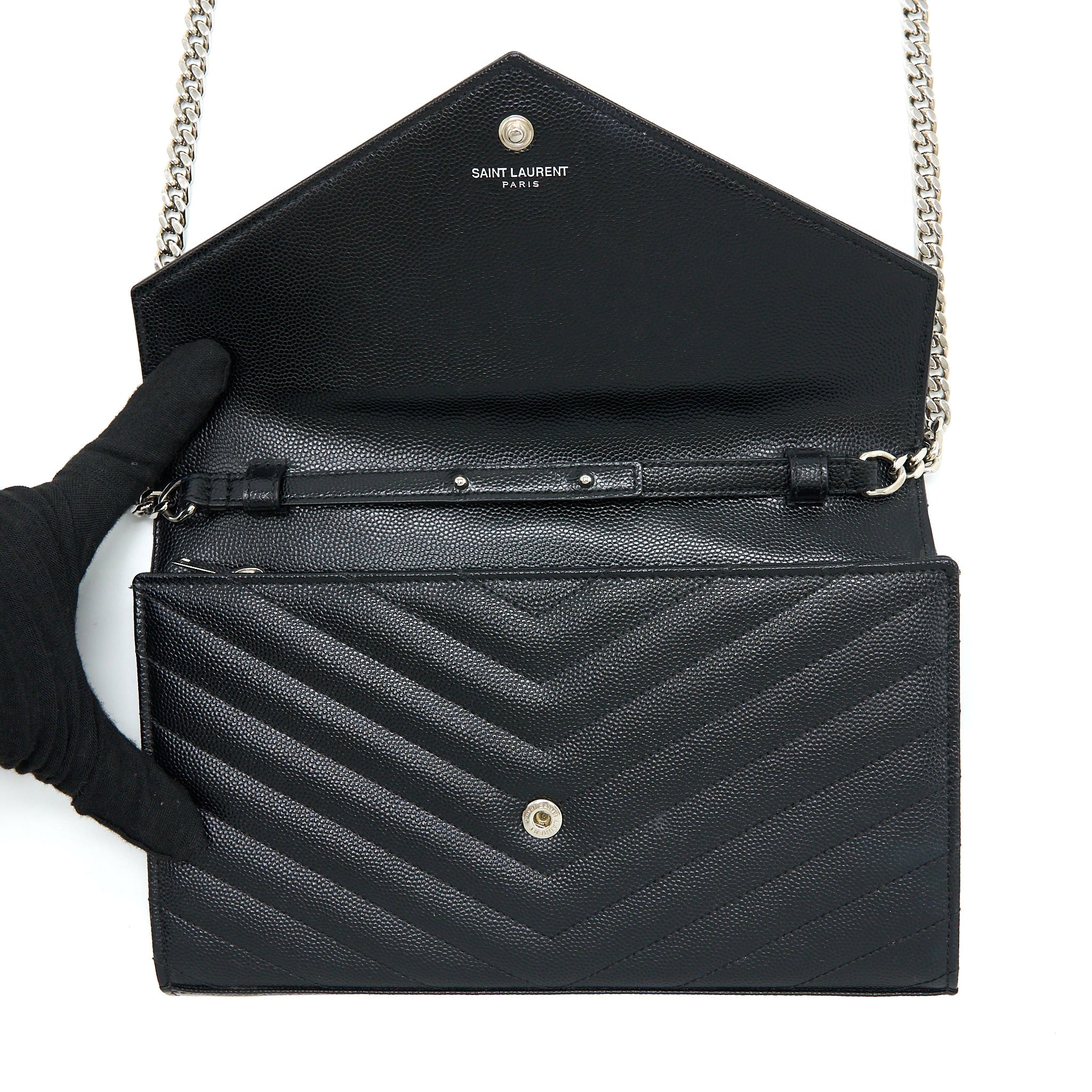 SAINT LAURENT ENVELOP CHAIN WALLET GRAINED CALFSKIN BLACK SHW