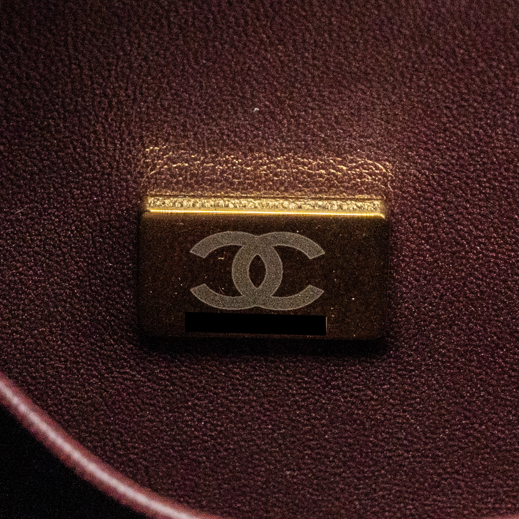 CHANEL MEDIUM COCO HANDLE LIZARD EMBOSSED HANDLE CAVIAR BLACK LGHW (MICROCHIP)