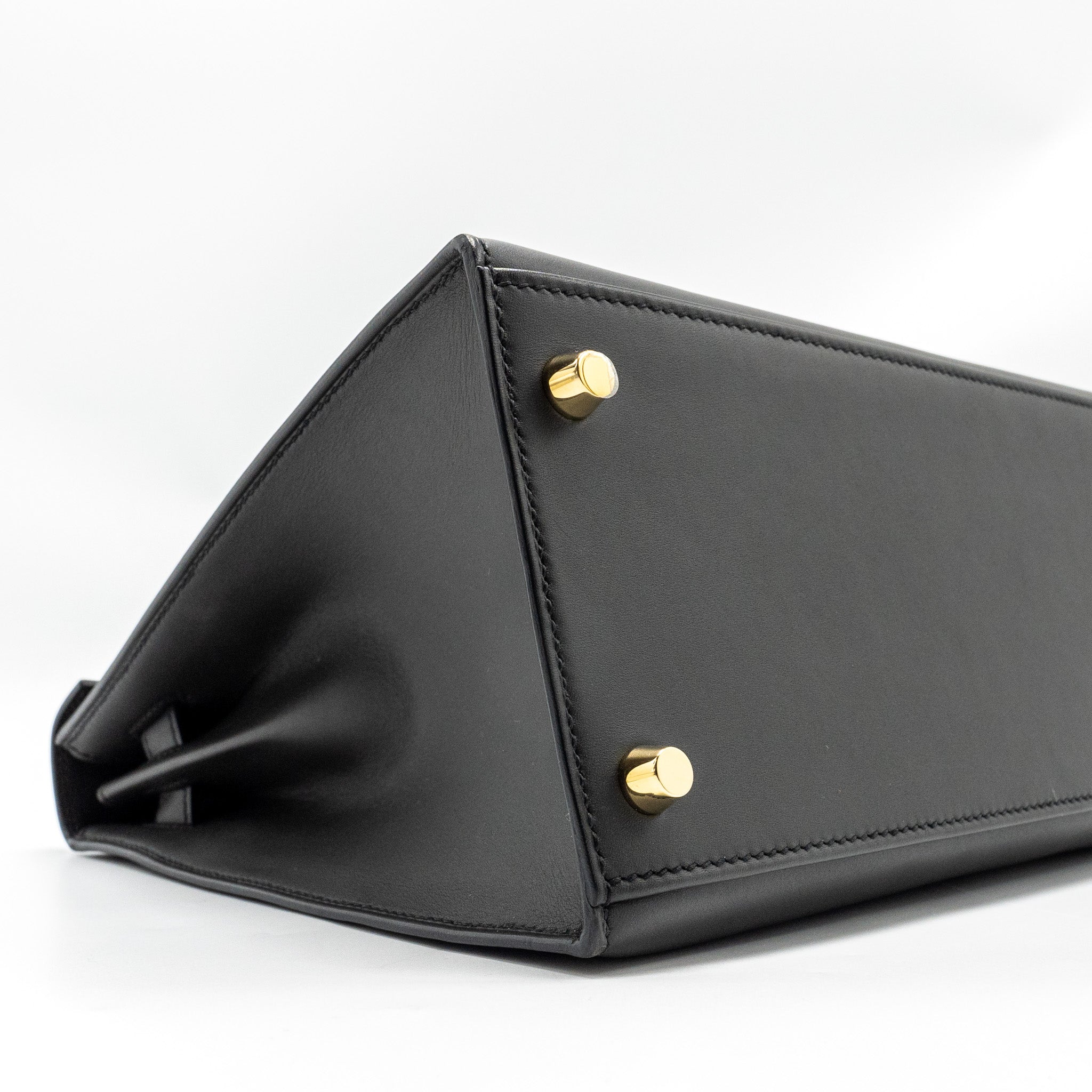 HERMES KELLY28 SOMBRERO EBENE GHW