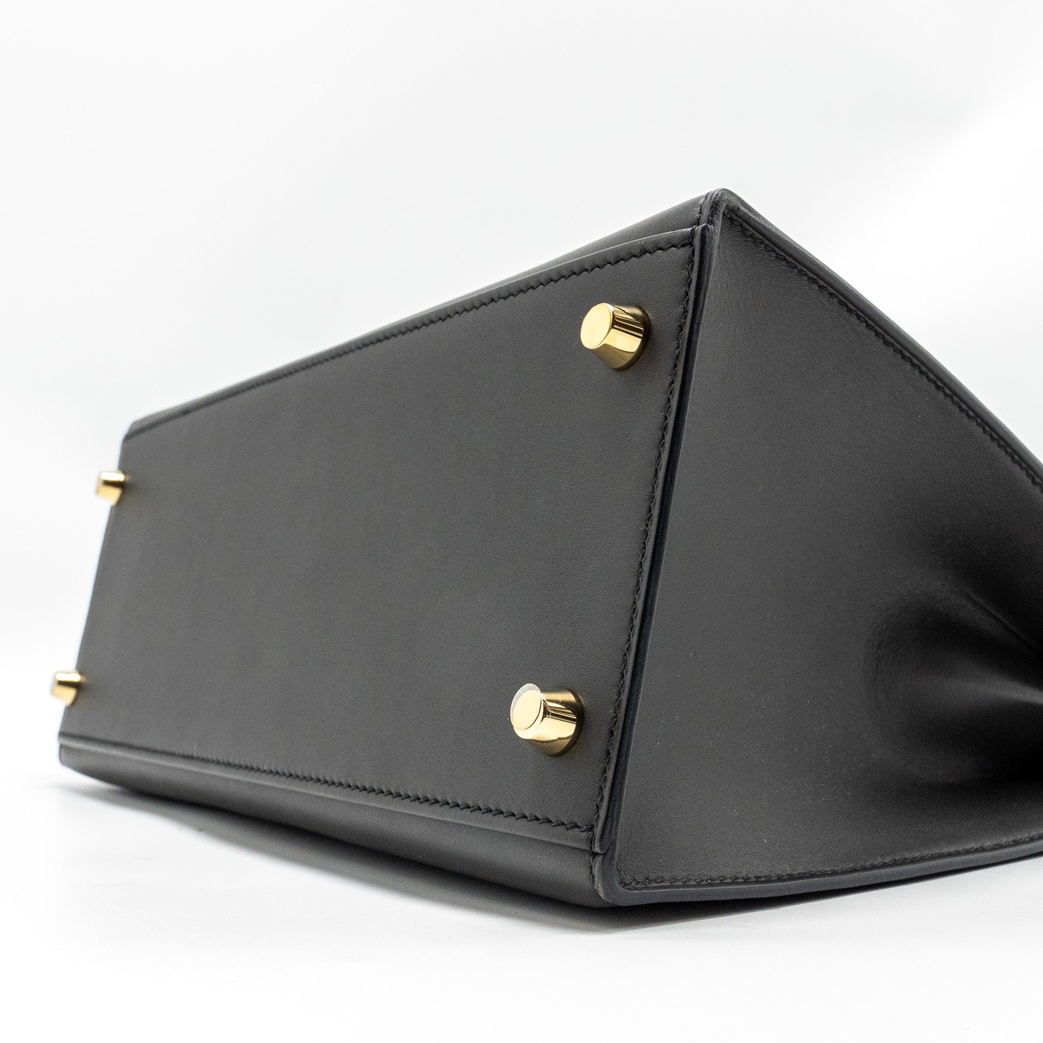 HERMES KELLY28 SOMBRERO EBENE GHW