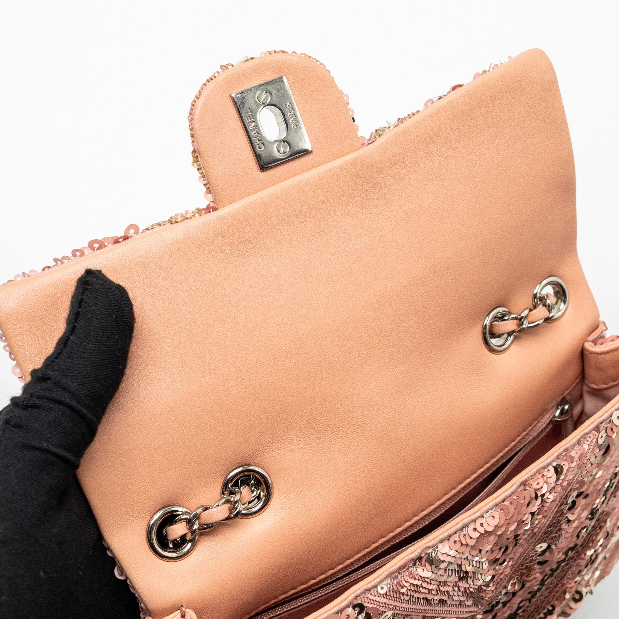 CHANEL CHEVRON MINI FLAP BAG SEQUIN PINK / MULTICOLOUR SHW