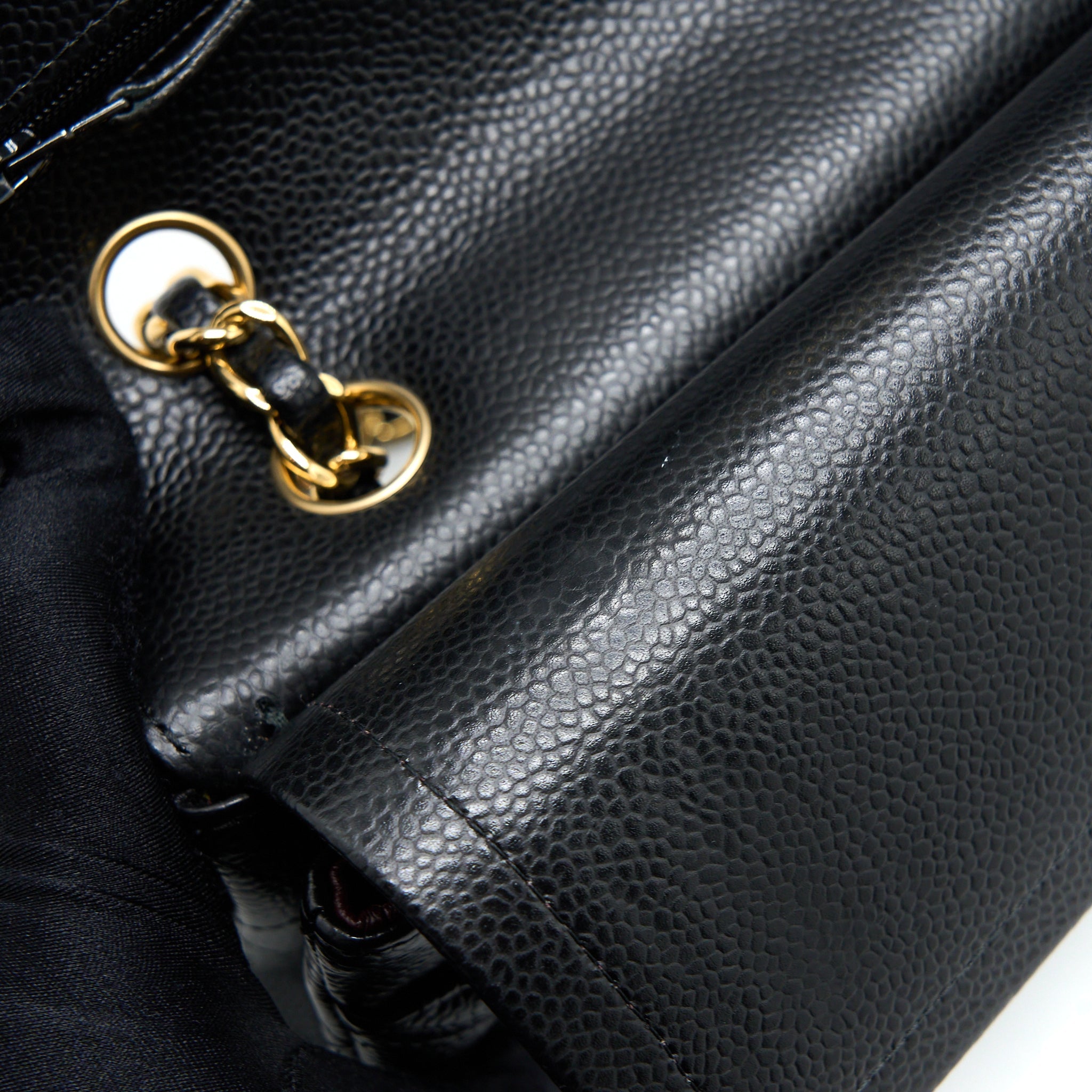 CHANEL MEDIUM CLASSIC DOUBLE FLAP BAG CAVIAR BLACK GHW