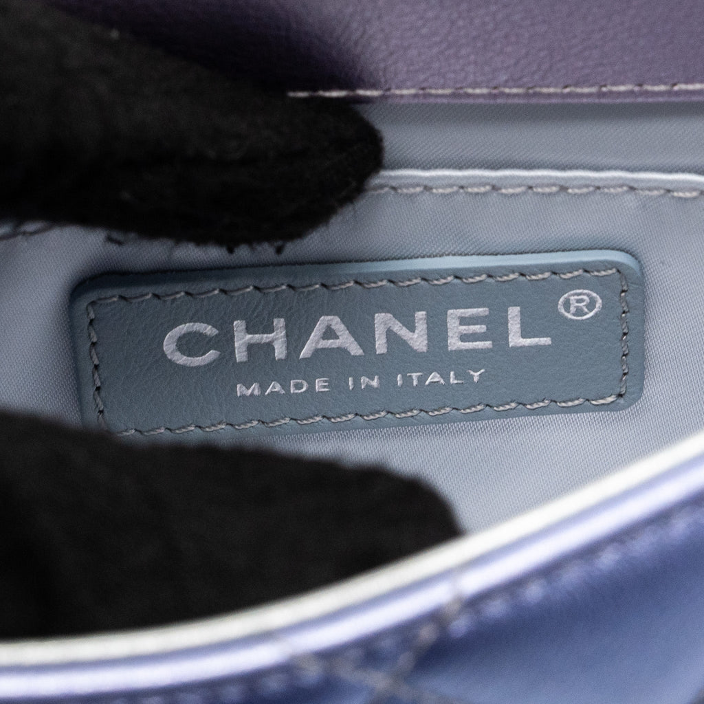 CHANEL CLUTCH CALFSKIN IRIDESCENT MULTICOLOUR WITH MULTICOLOUR AND SILVER HARDWARE (MICROCHIP)
