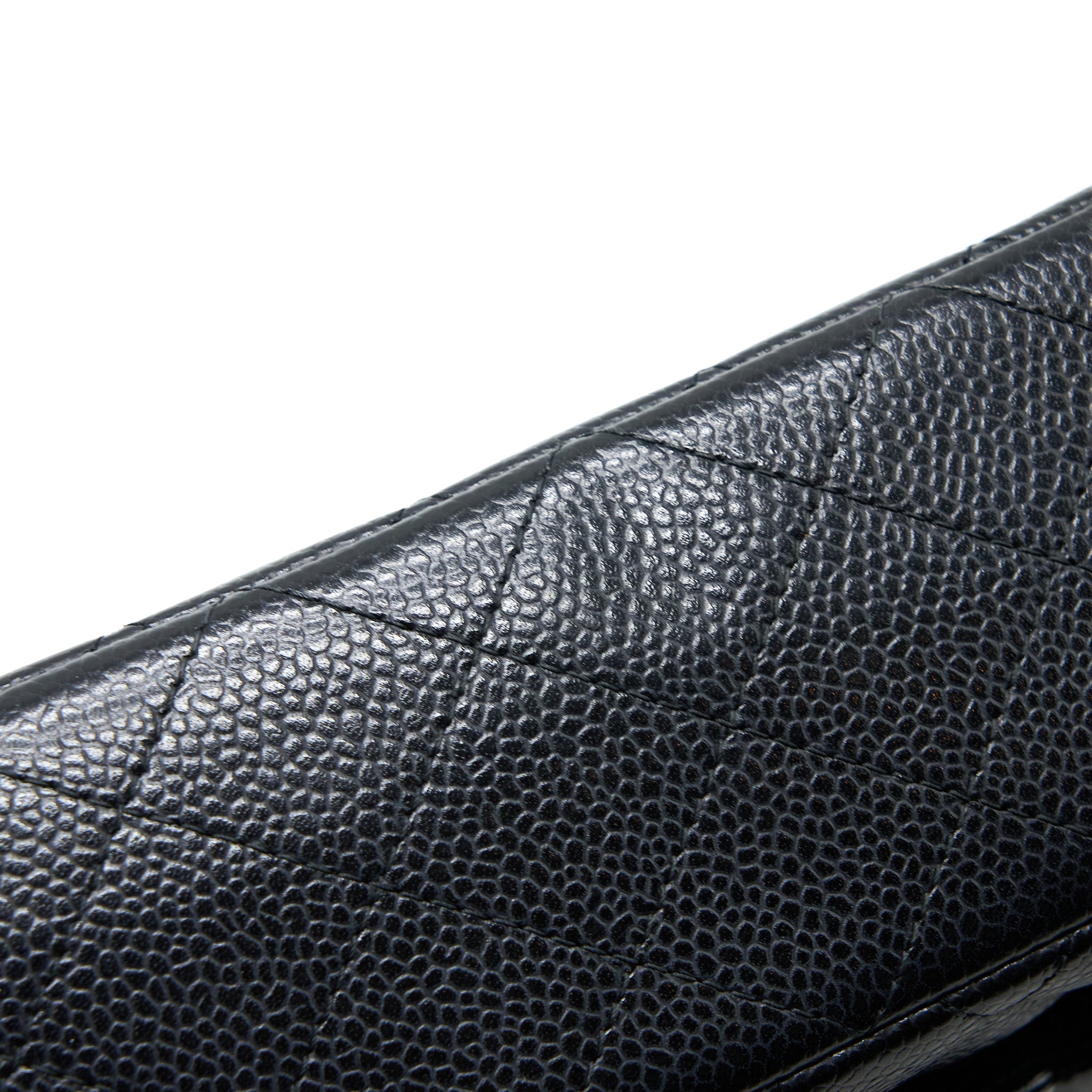 CHANEL MEDIUM CLASSIC DOUBLE FLAP BAG CAVIAR BLACK GHW