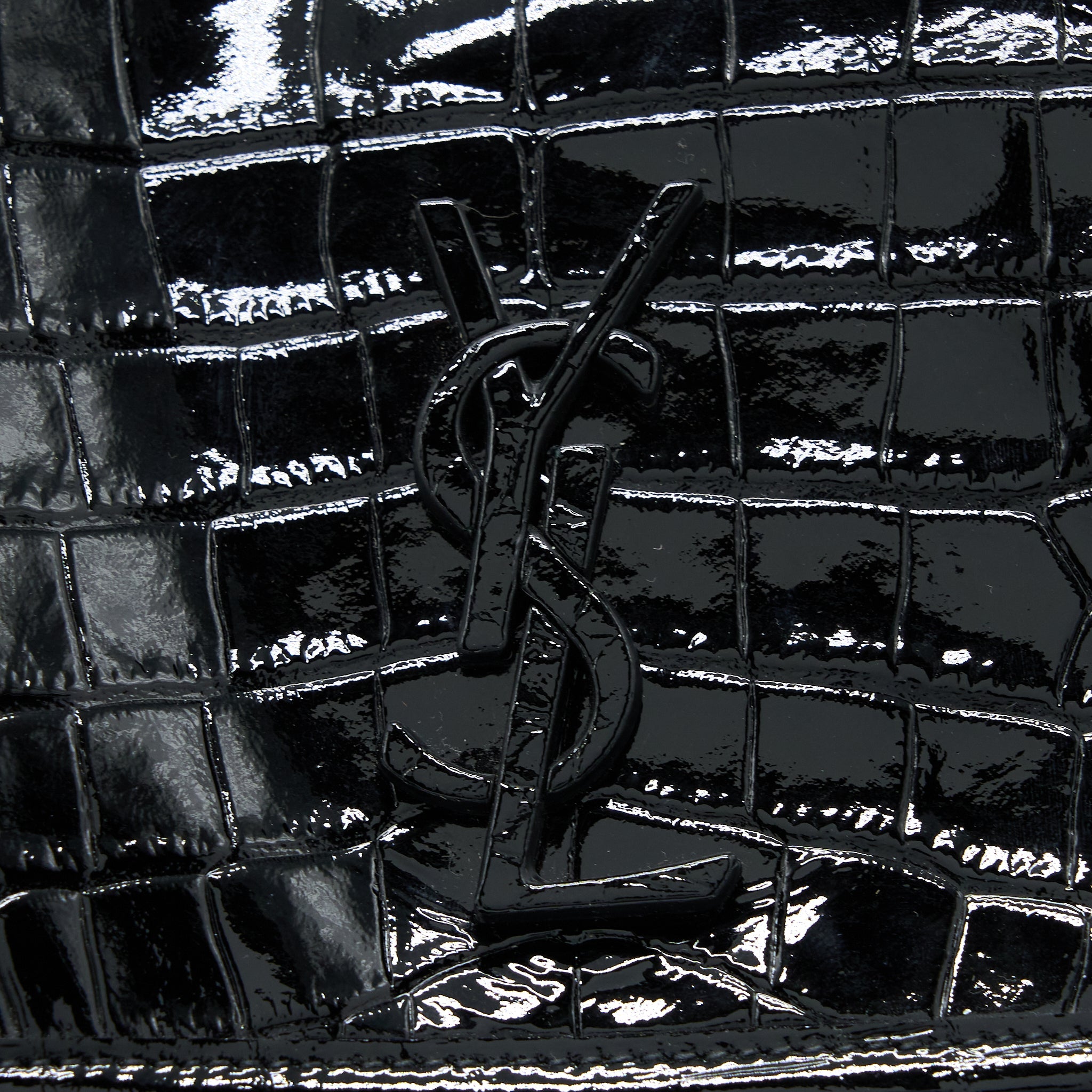 SAINT LAURENT MEDIUM NIKI CHAIN BAG PATENT BLACK SHW