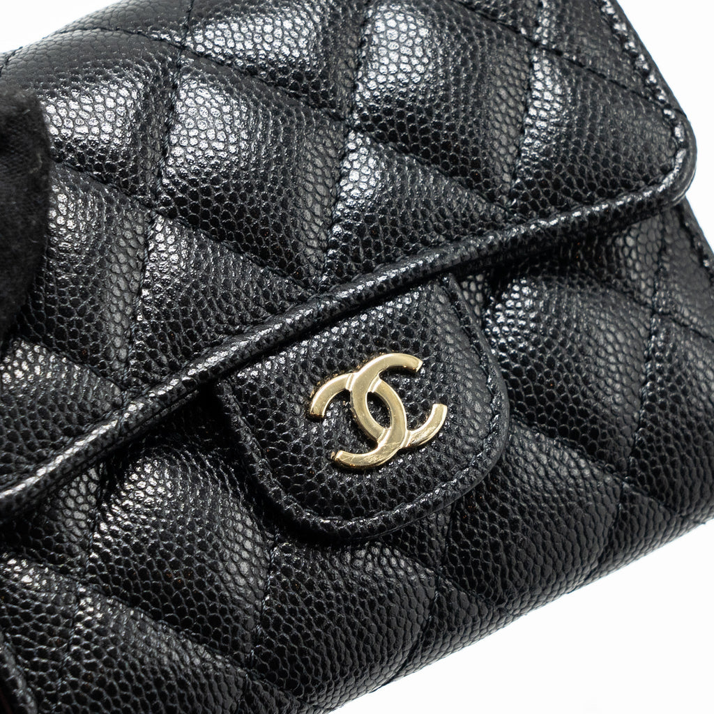 CHANEL CLASSIC COMPACT WALLET CAVIAR BLACK LGHW (MICROCHIP)