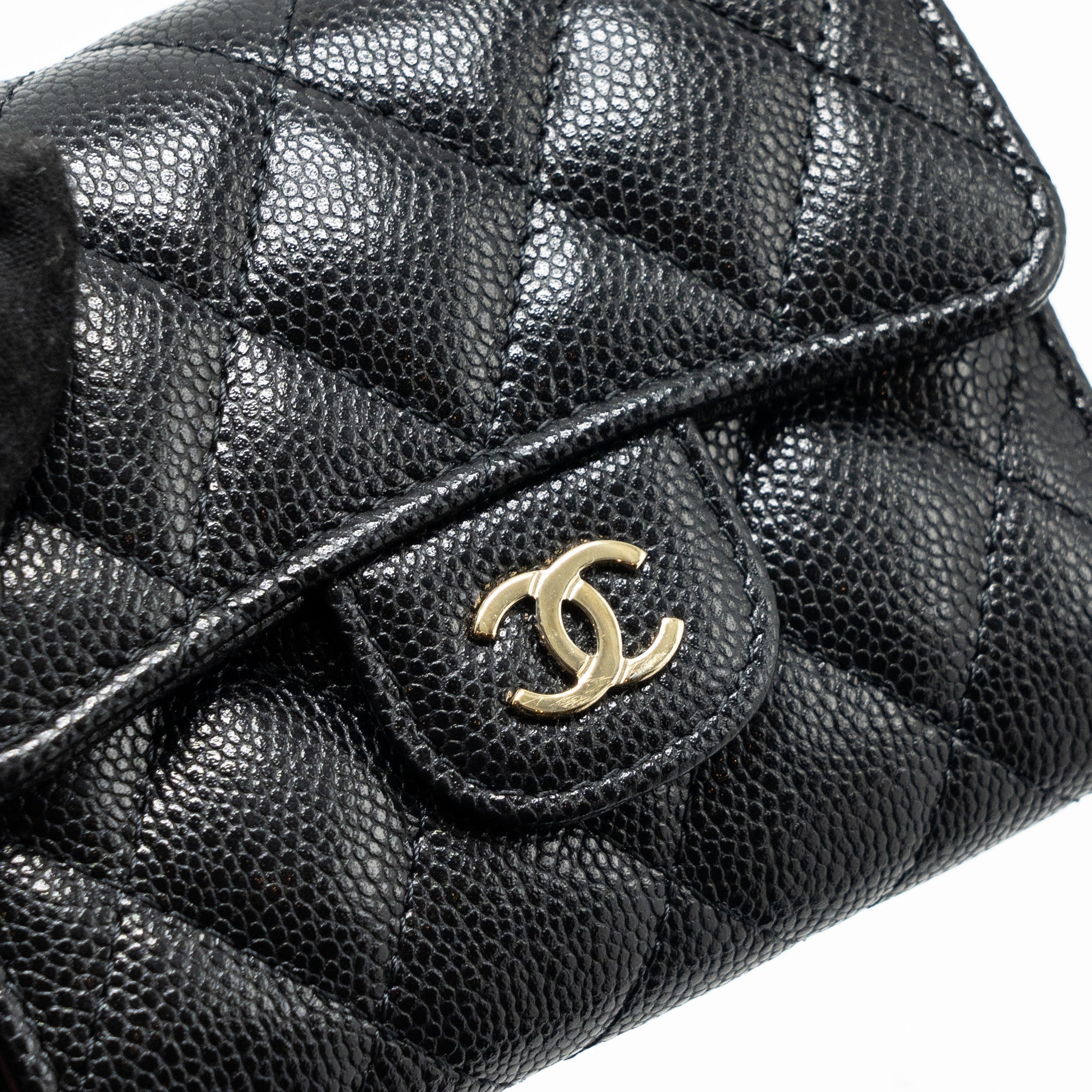 CHANEL CLASSIC COMPACT WALLET CAVIAR BLACK LGHW (MICROCHIP)