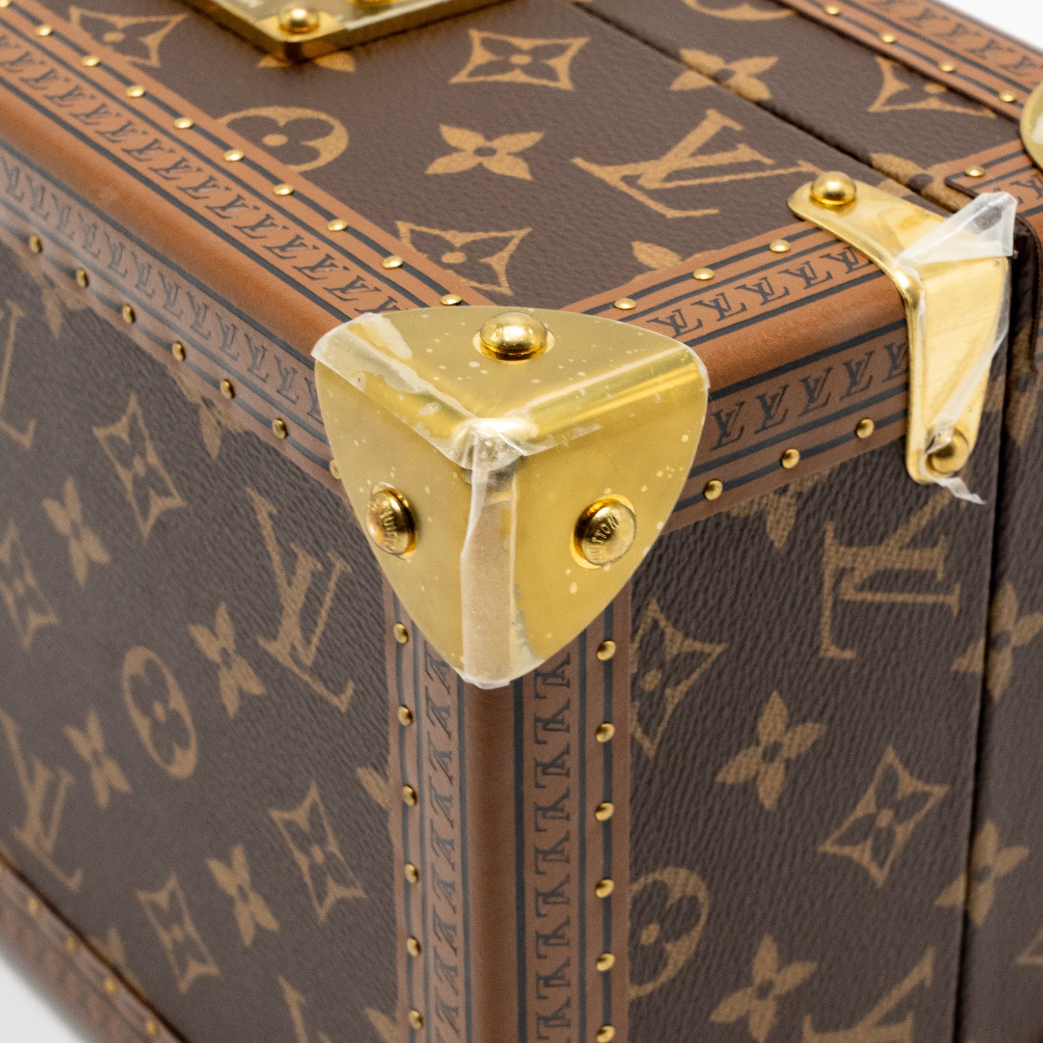 LOUIS VUITTON COFFRET TRESOR 24 MONOGRAM CANVAS GHW