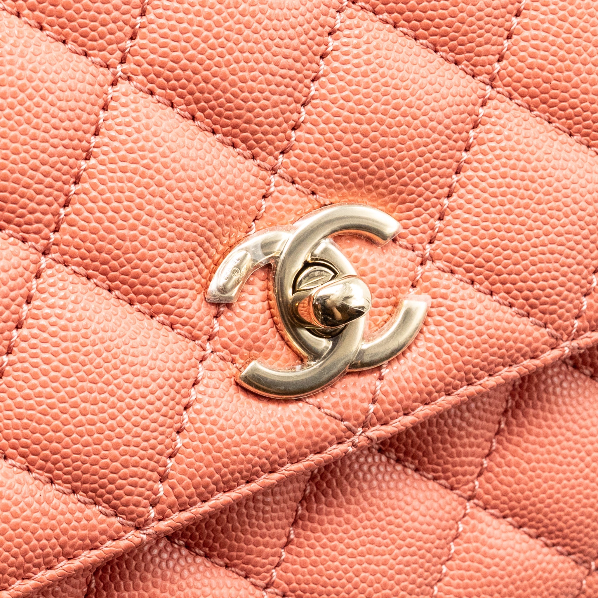 CHANEL SMALL COCO HANDLE CAVIAR PINK LGHW (MICROCHIP)