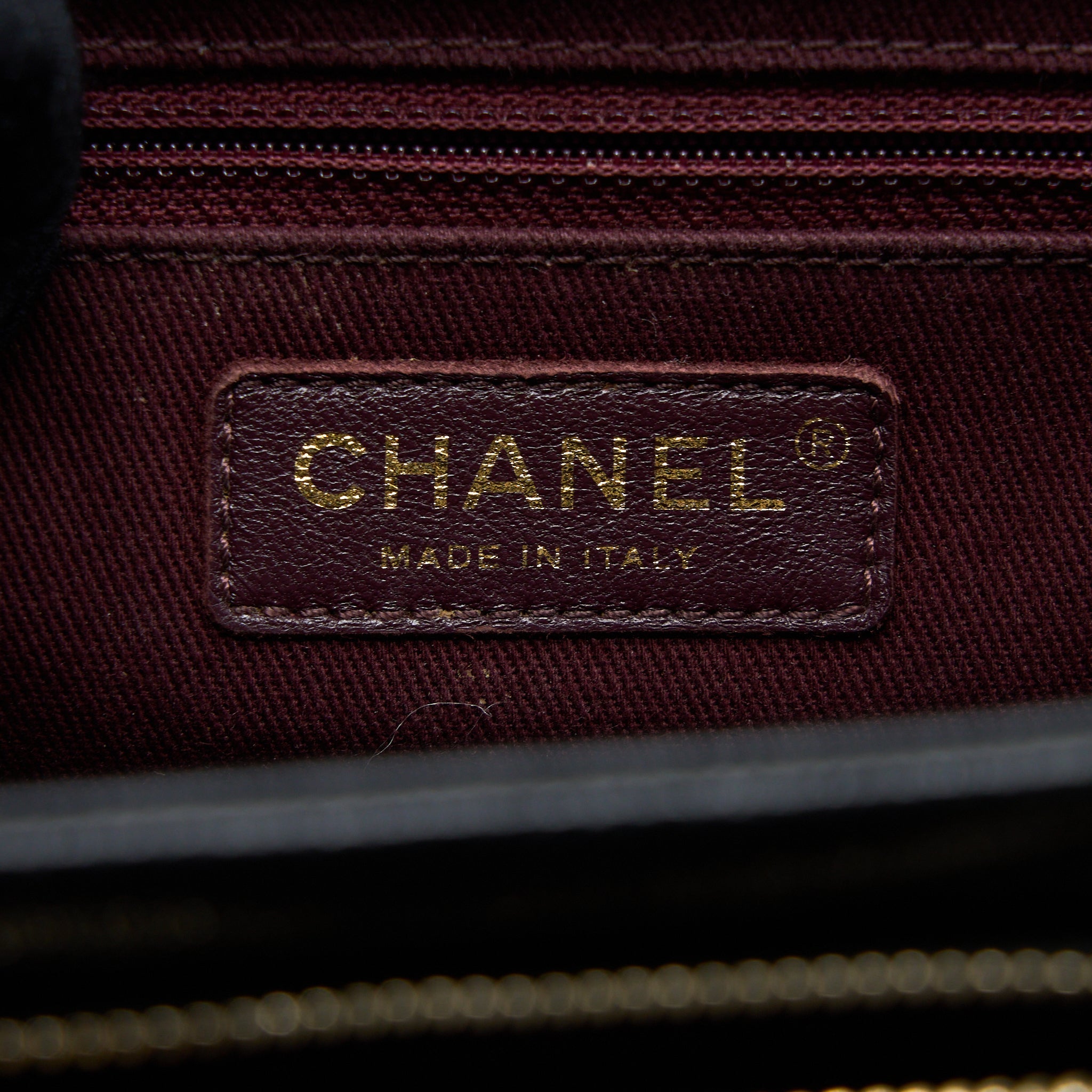 CHANEL SMALL BUSINESS AFFINITY CAVIAR BLACK LGHW (MICROCHIP)