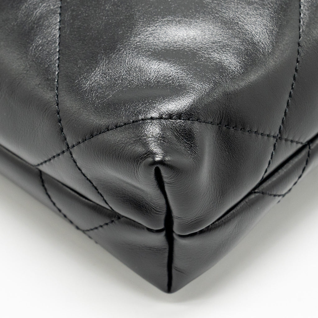 CHANEL MINI 22 BAG SHINY CALFSKIN BLACK GHW (MICROCHIP)