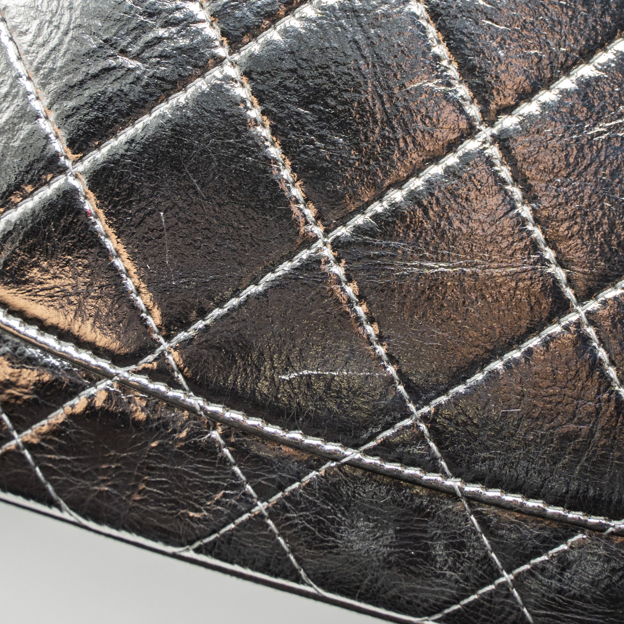 CHANEL 31 CLUTCH BAG GOATSKIN METALLIC SILVER SHW