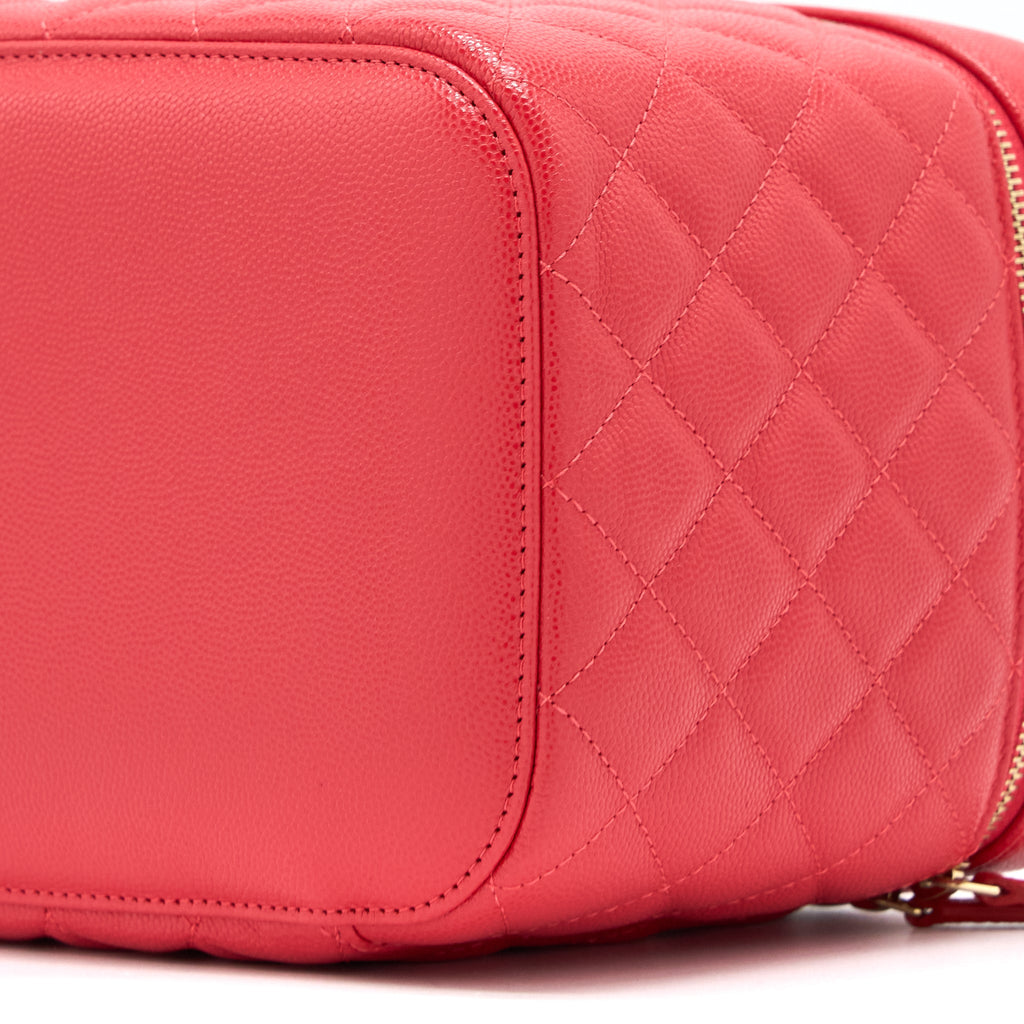 CHANEL TOP HANDLE VANITY CASE CAVIAR RED LGHW