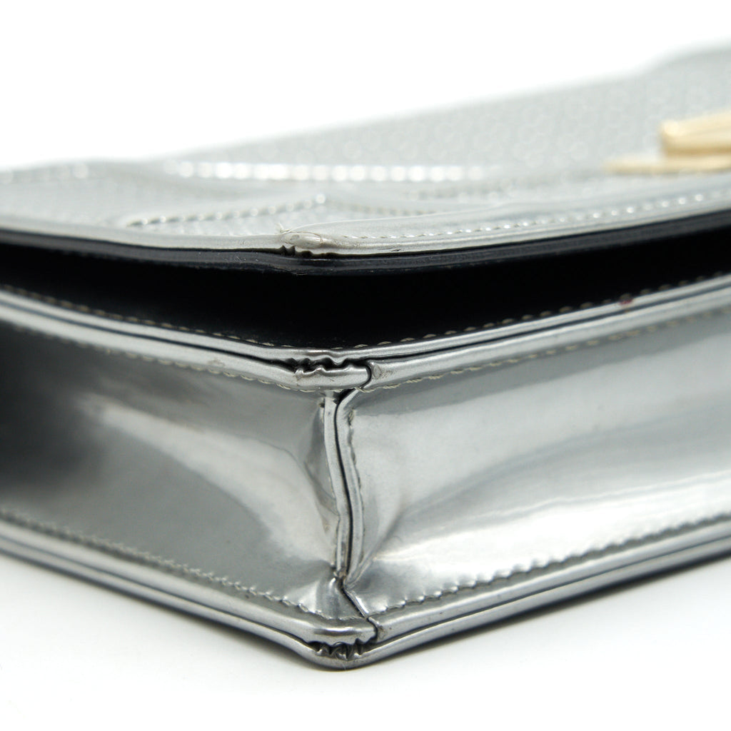DIOR DIORAMA WALLET ON CHAIN METALLIC SILVER GHW