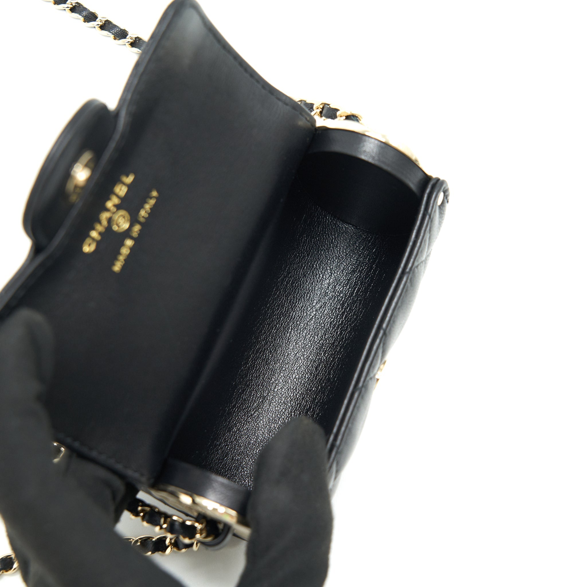 CHANEL 21A LIPSTICK MINI BAG WITH CHAIN BLACK GHW