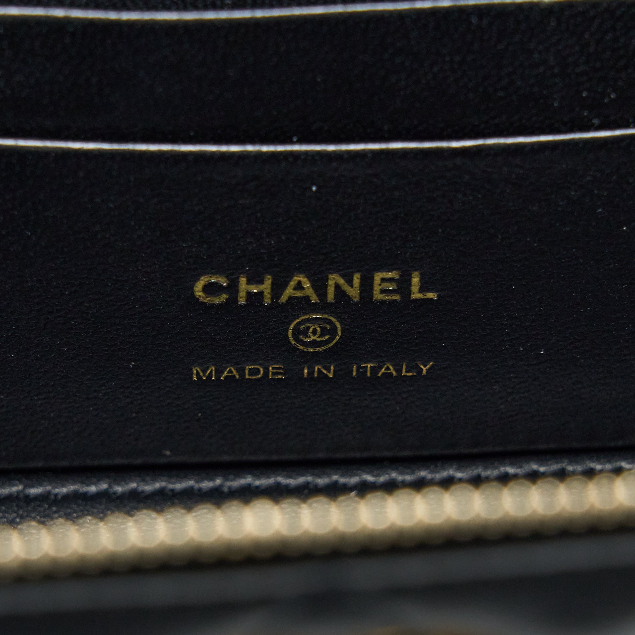 CHANEL 22K GOLD PILLAR ADJUSTABLE CHAIN LONG VANITY LAMBSKIN BLACK GHW