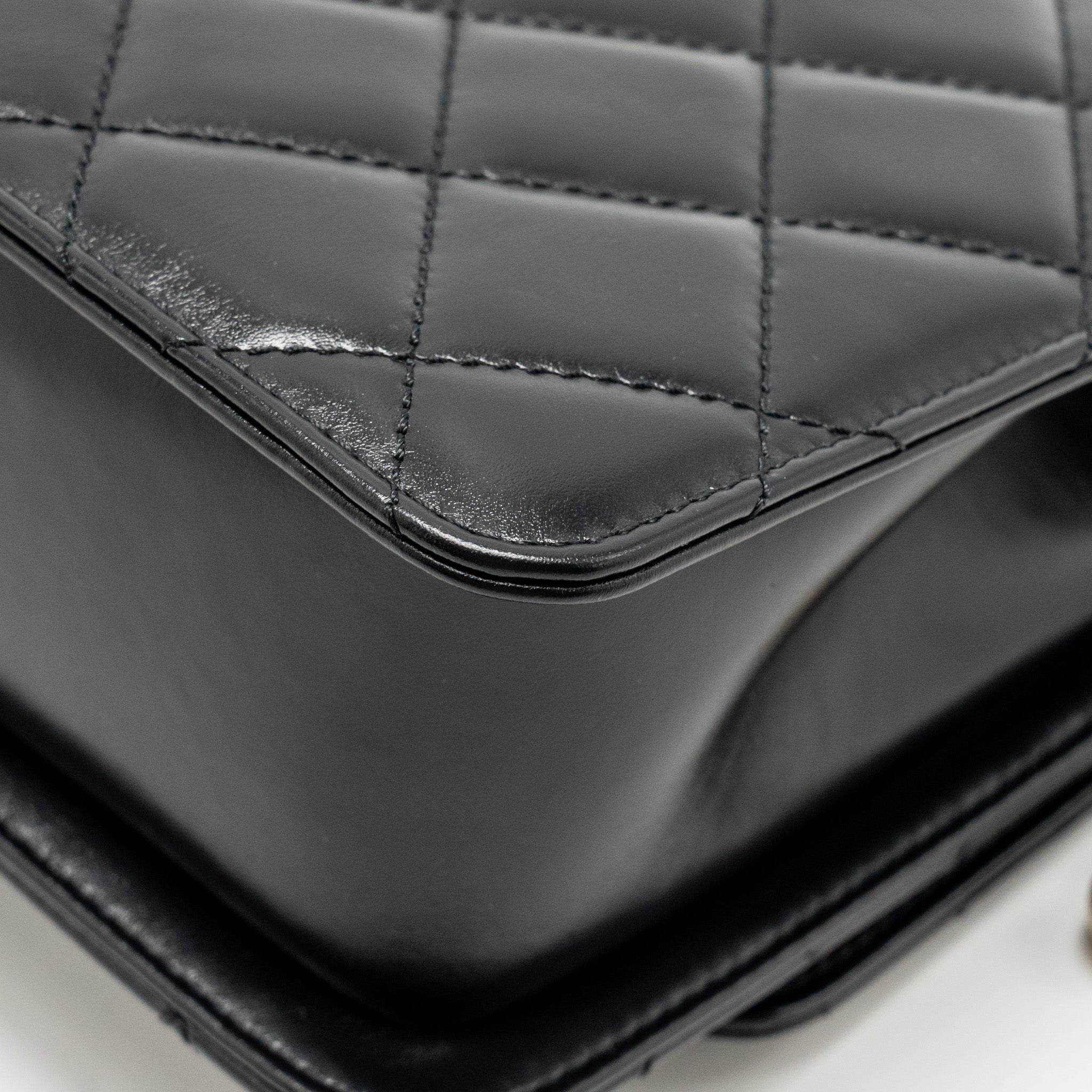 CHANEL GOLD CRUSH FLAP BAG CALFSKIN BLACK GHW (MICROCHIP)