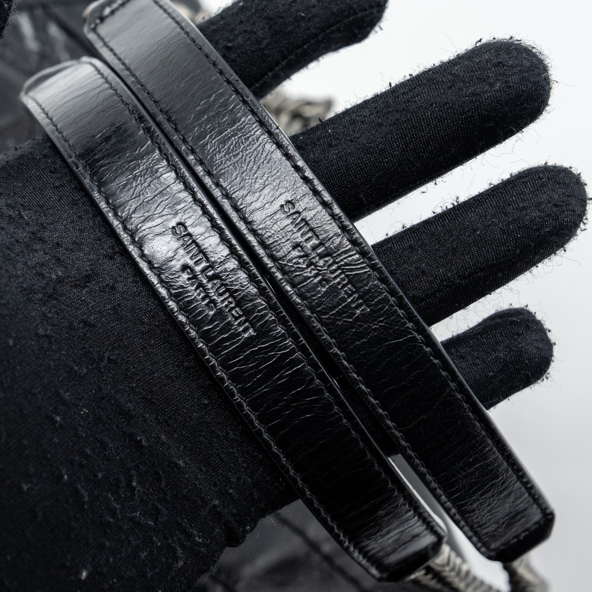 SAINT LAURENT MEDIUM NIKI CALFSKIN LEATHER BLACK SHW