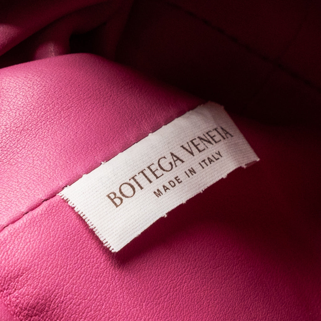 BOTTEGA VENETA MINI POUCH CALFSKIN PINK SHW