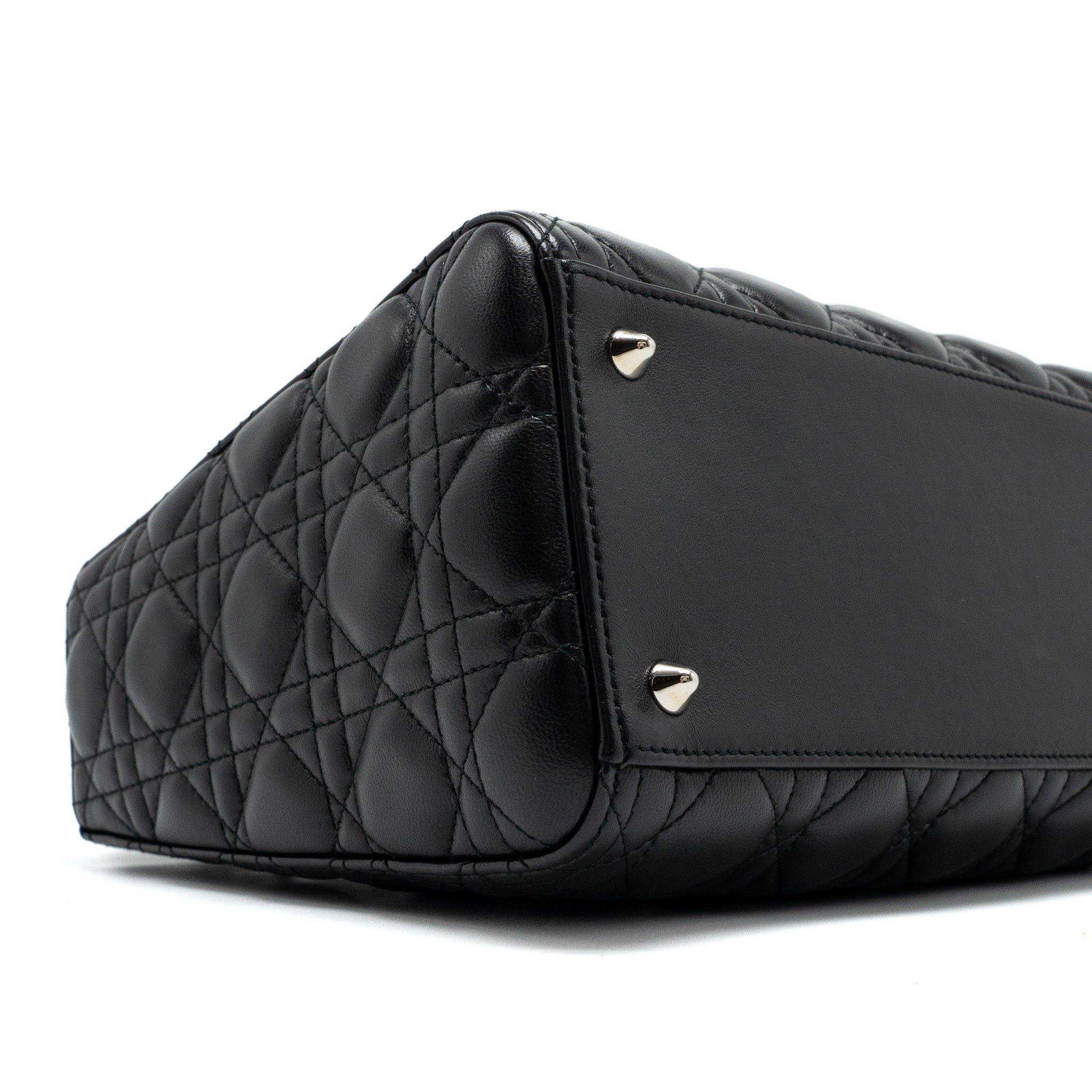 DIOR MEDIUM LADY DIOR LAMBSKIN BLACK SHW