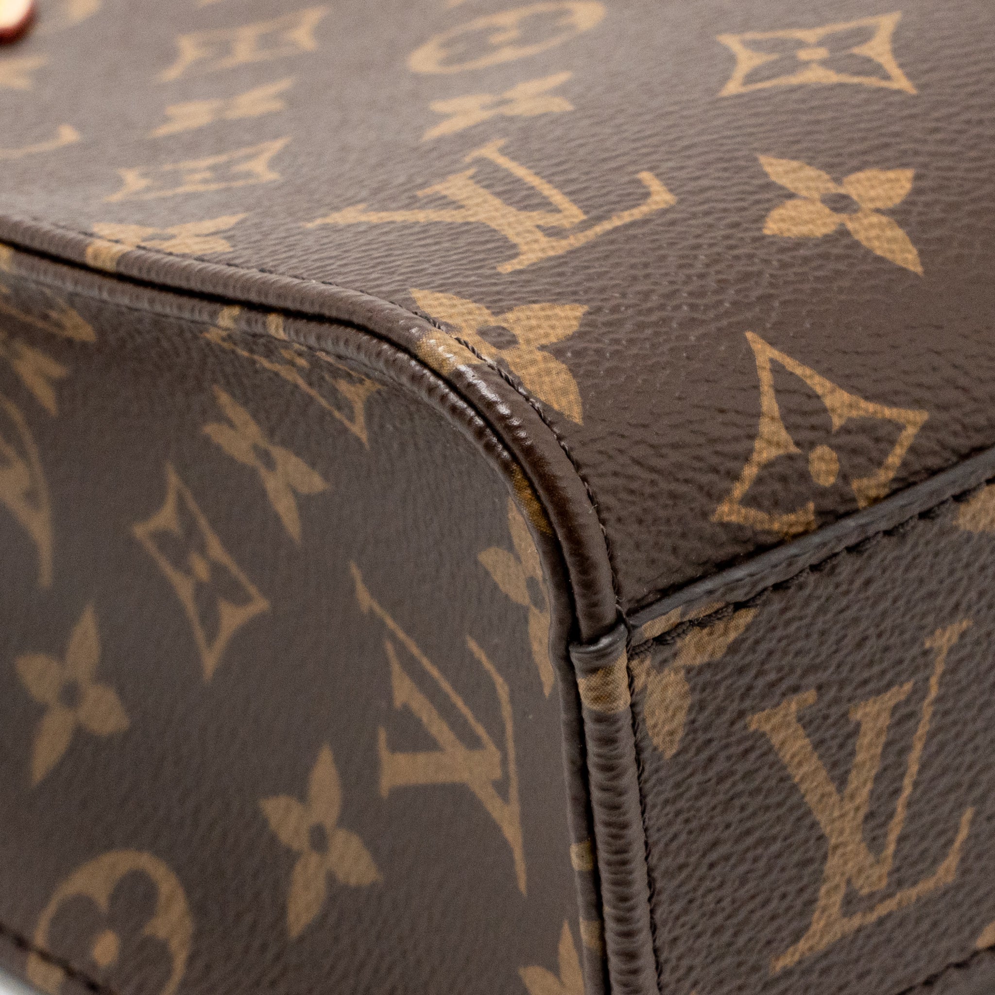 LOUIS VUITTON SAC PLAT BB MONOGRAM CANVAS GHW