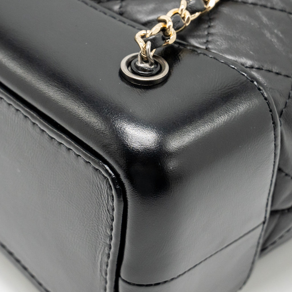 CHANEL SMALL GABRIELLE BACKPACK CALFSKIN BLACK MULTICOLOUR HARDWARE (MICROCHIP)