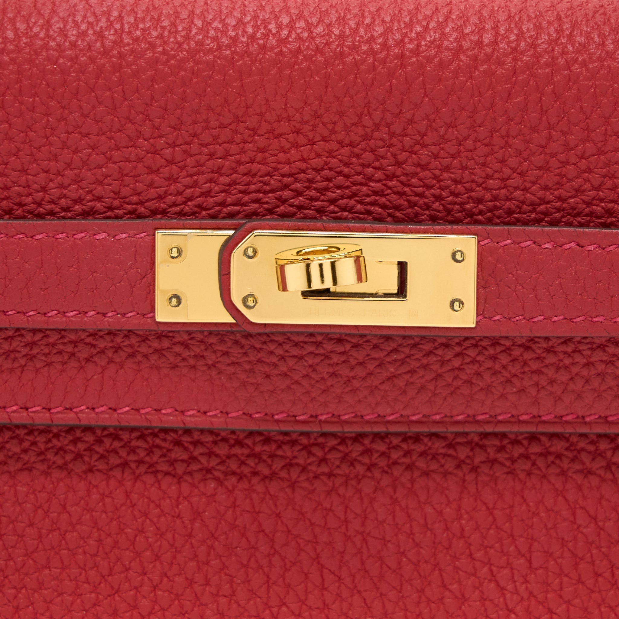 HERMES KELLY 25 TOGO Q5 ROUGE CASAQUE GHW