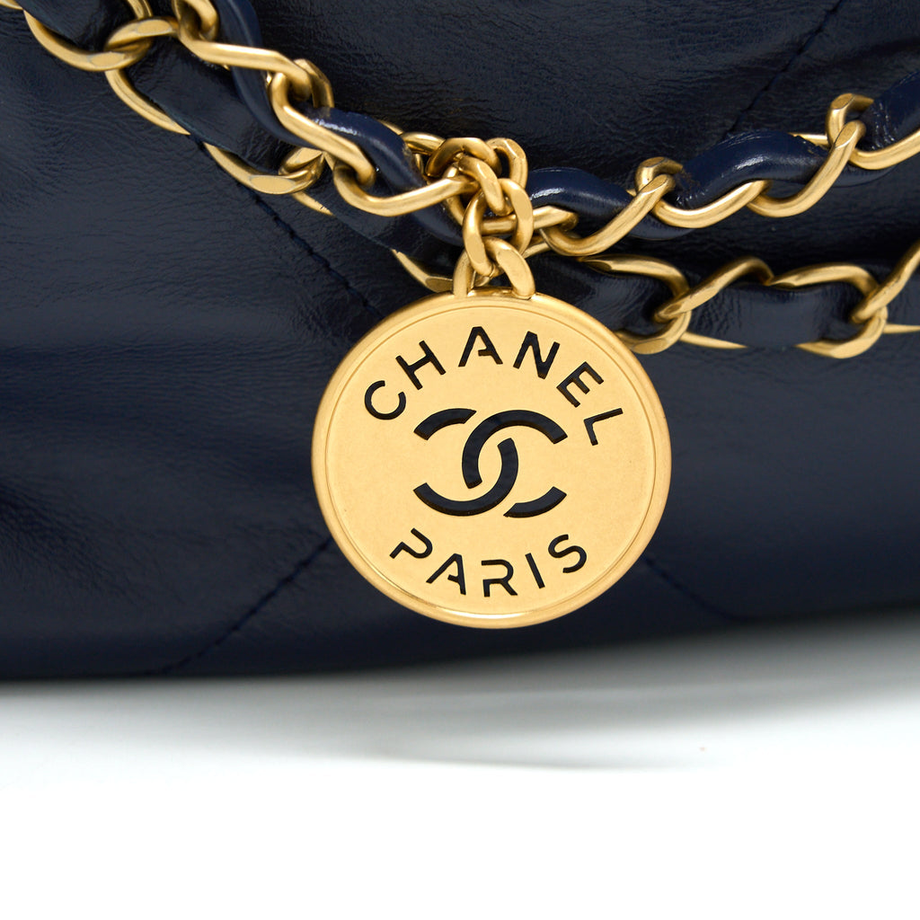 CHANEL SMALL 22 BAG SHINY CALFSKIN NAVY GHW (MICROCHIP)