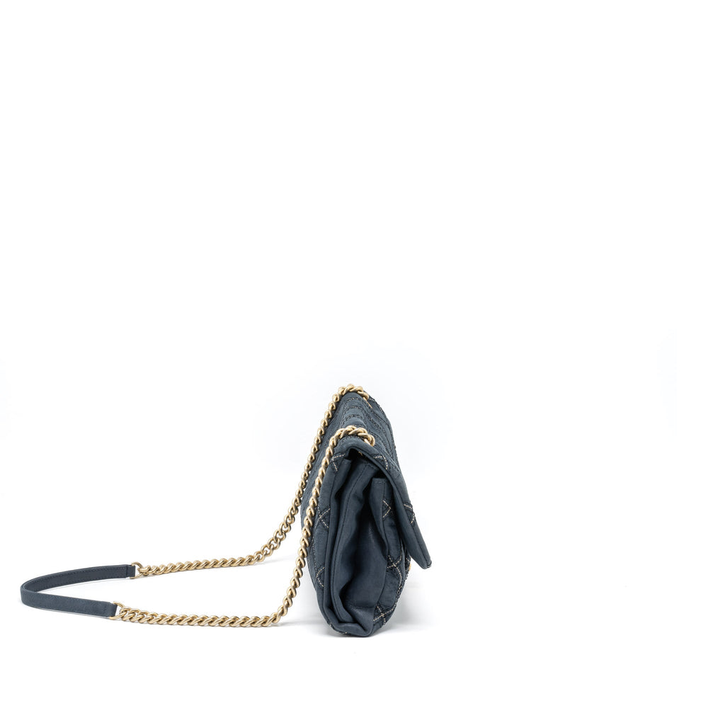 CHANEL QUILTED FLAP BAG CALFSKIN IRIDESCENT DARK BLUE BRUSHED GHW