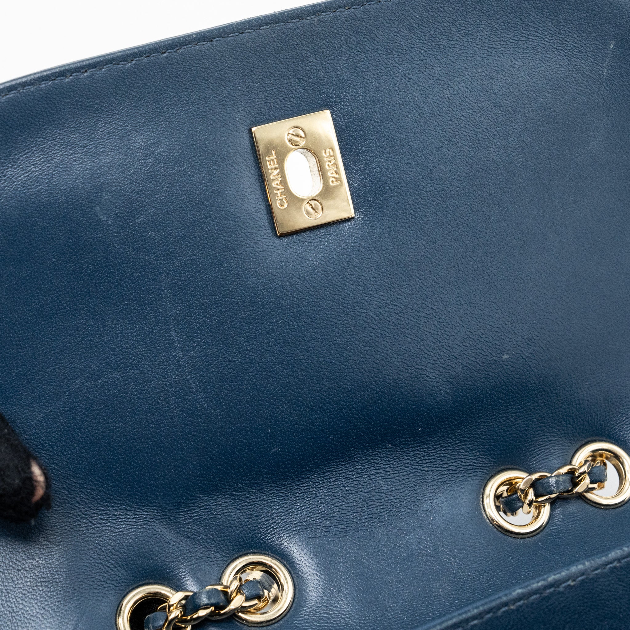 CHANEL QUILTED FLAP CROSSBODY BAG LAMBSKIN DARK BLUE LGHW