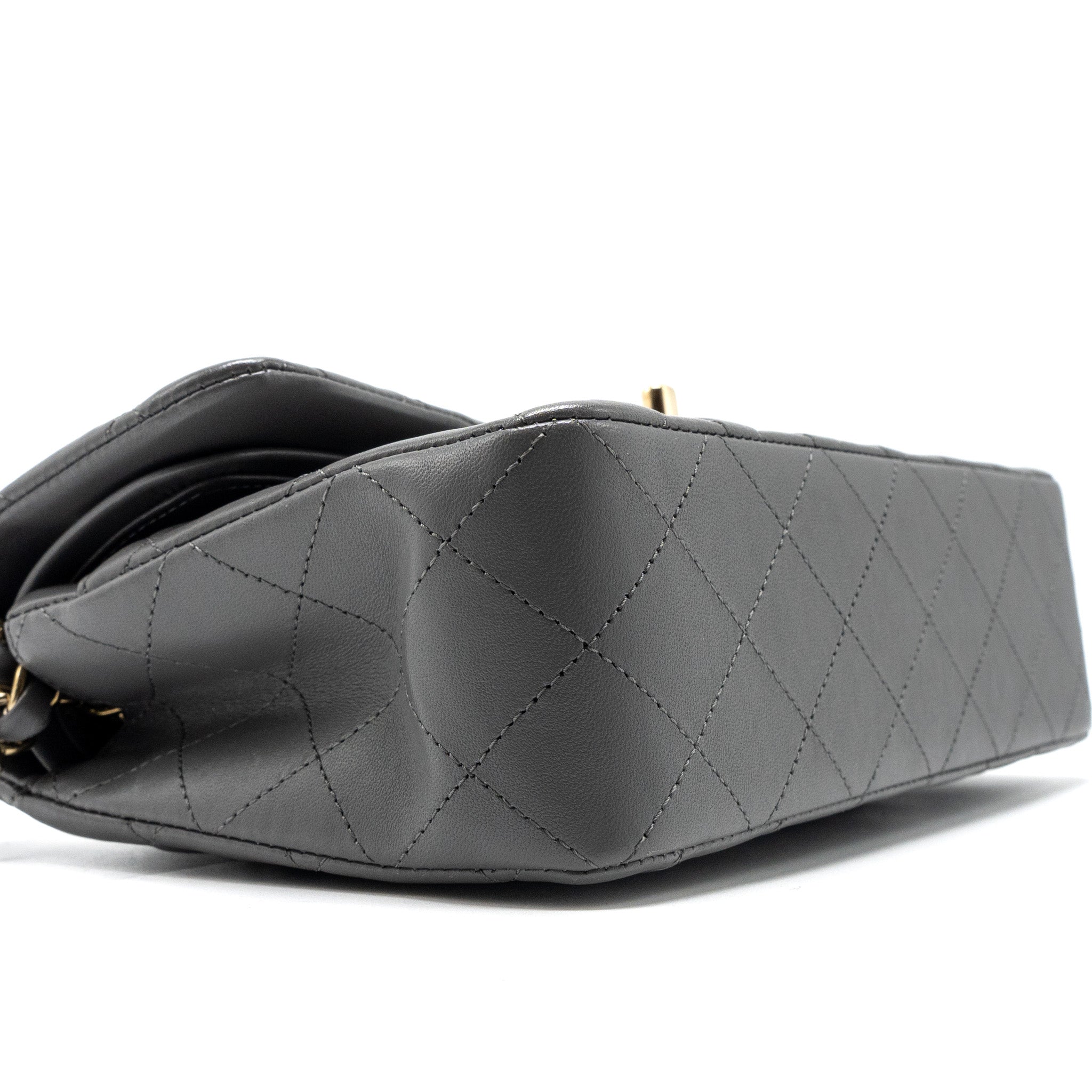CHANEL 22A SMALL CLASSIC DOUBLE FLAP BAG LAMBSKIN GREY LGHW (MICROCHIP)