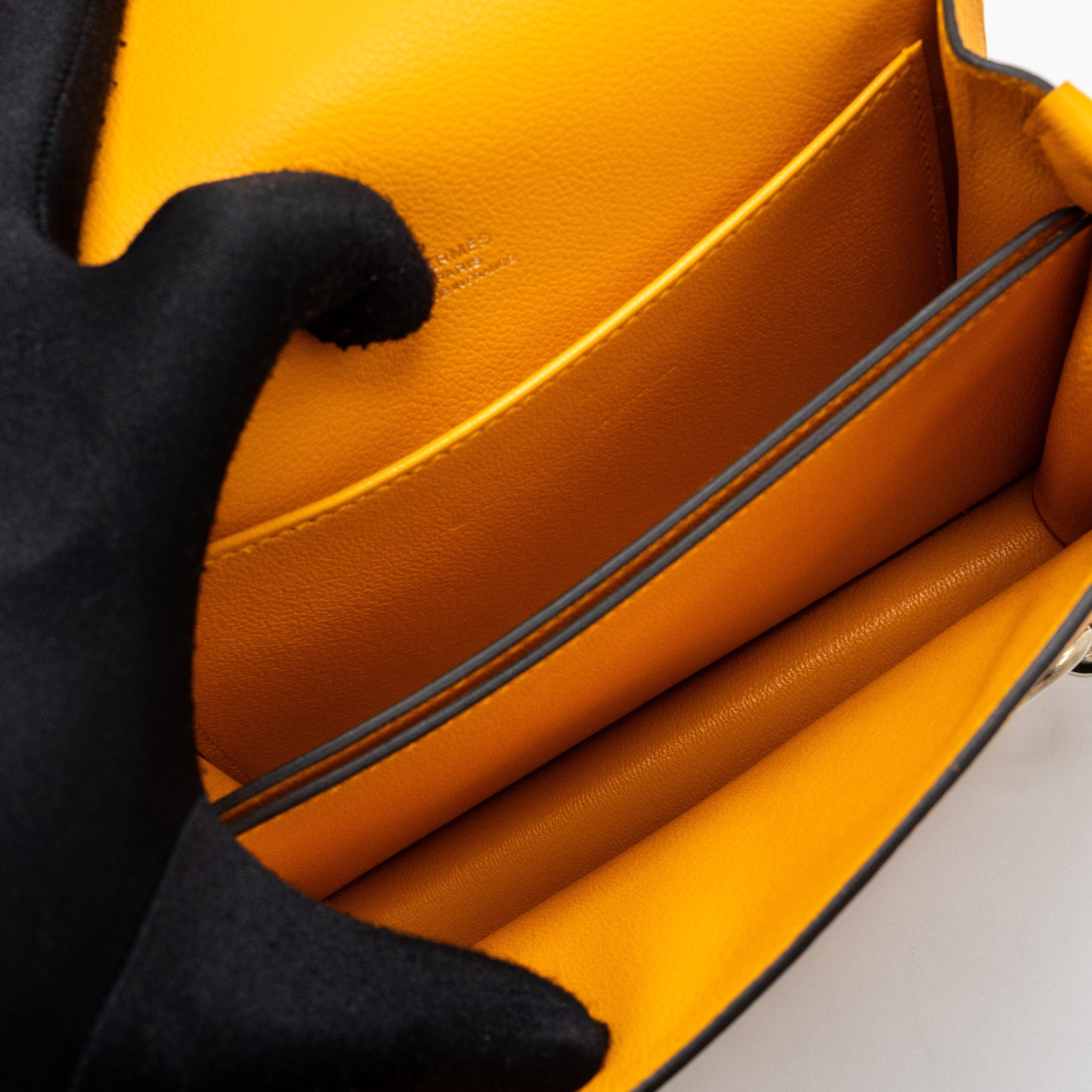HERMES MINI ROULIS EVERCOLOR JAUNE D’OR LGHW