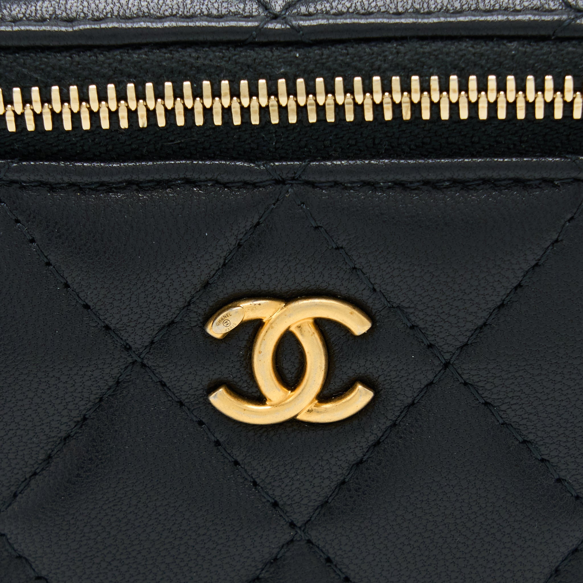 CHANEL PEARL CRUSH MINI VANITY LAMBSKIN BLACK GHW